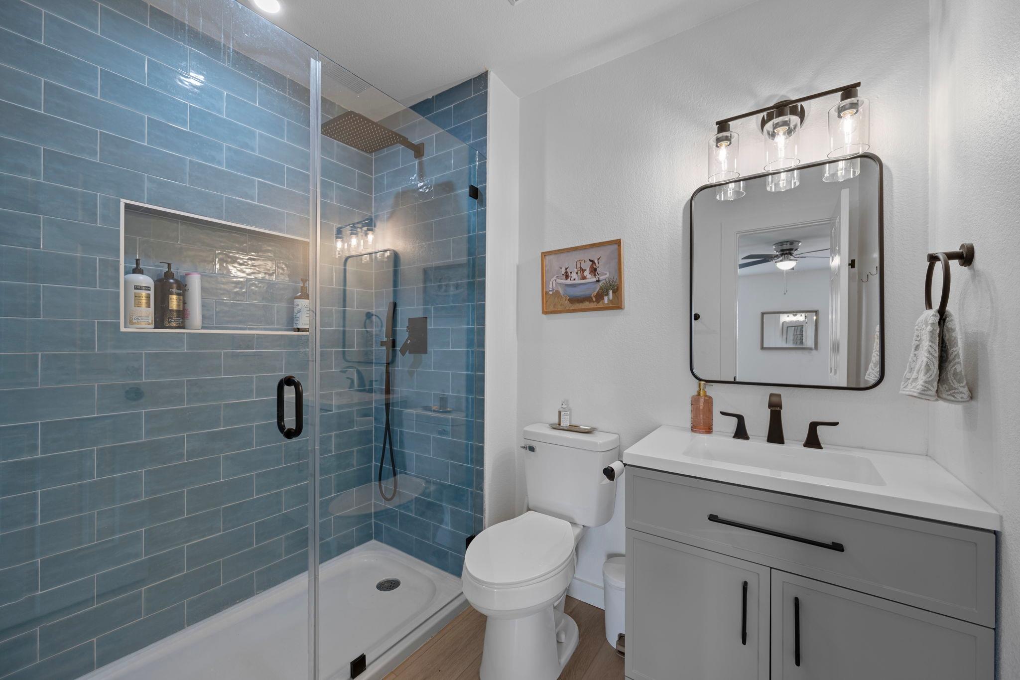 5905 Los Dios Pl, Del Valle, TX 78617