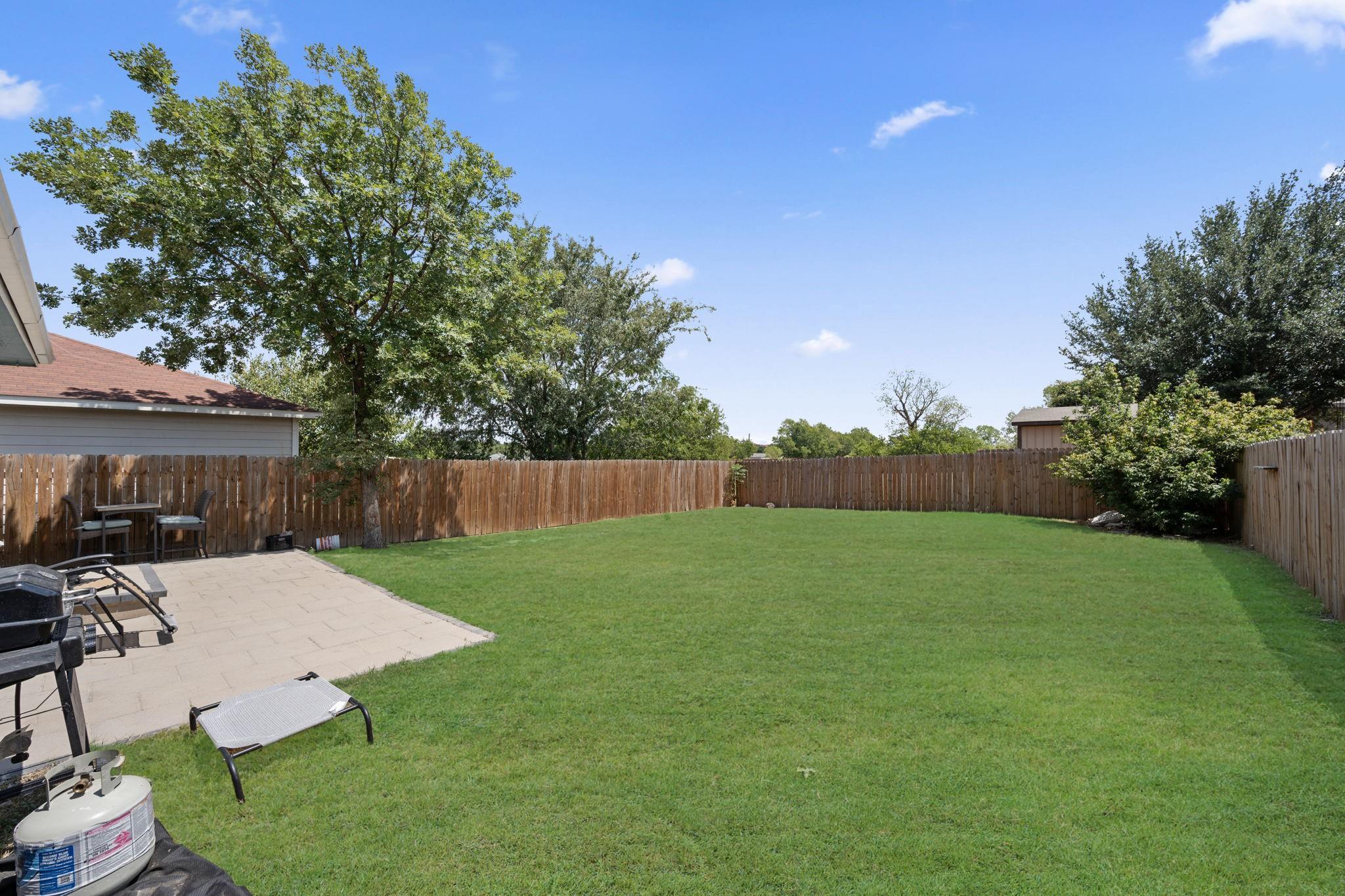 5905 Los Dios Pl, Del Valle, TX 78617