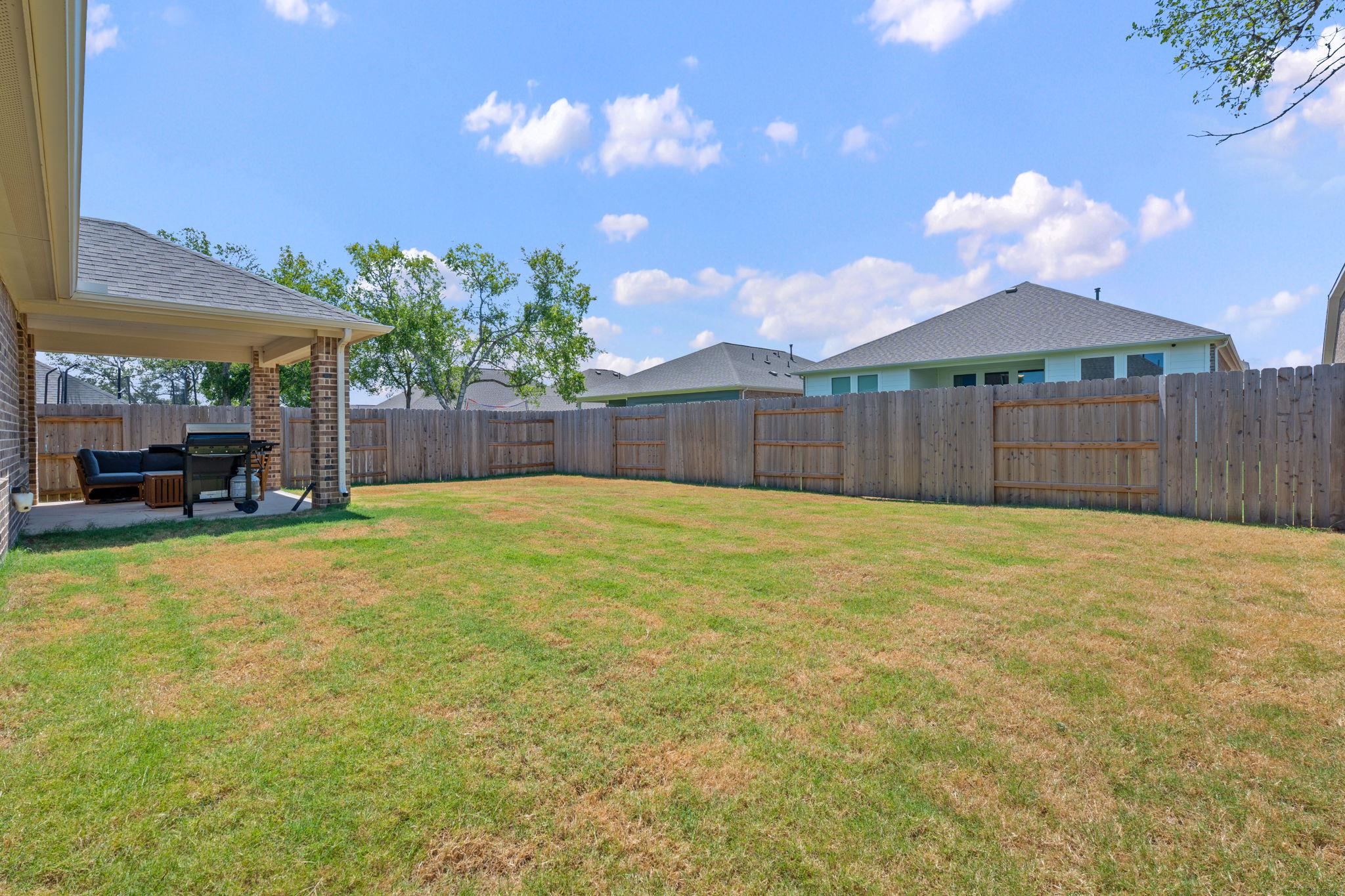 219 Golden Gate Ln, Kyle, TX 78640