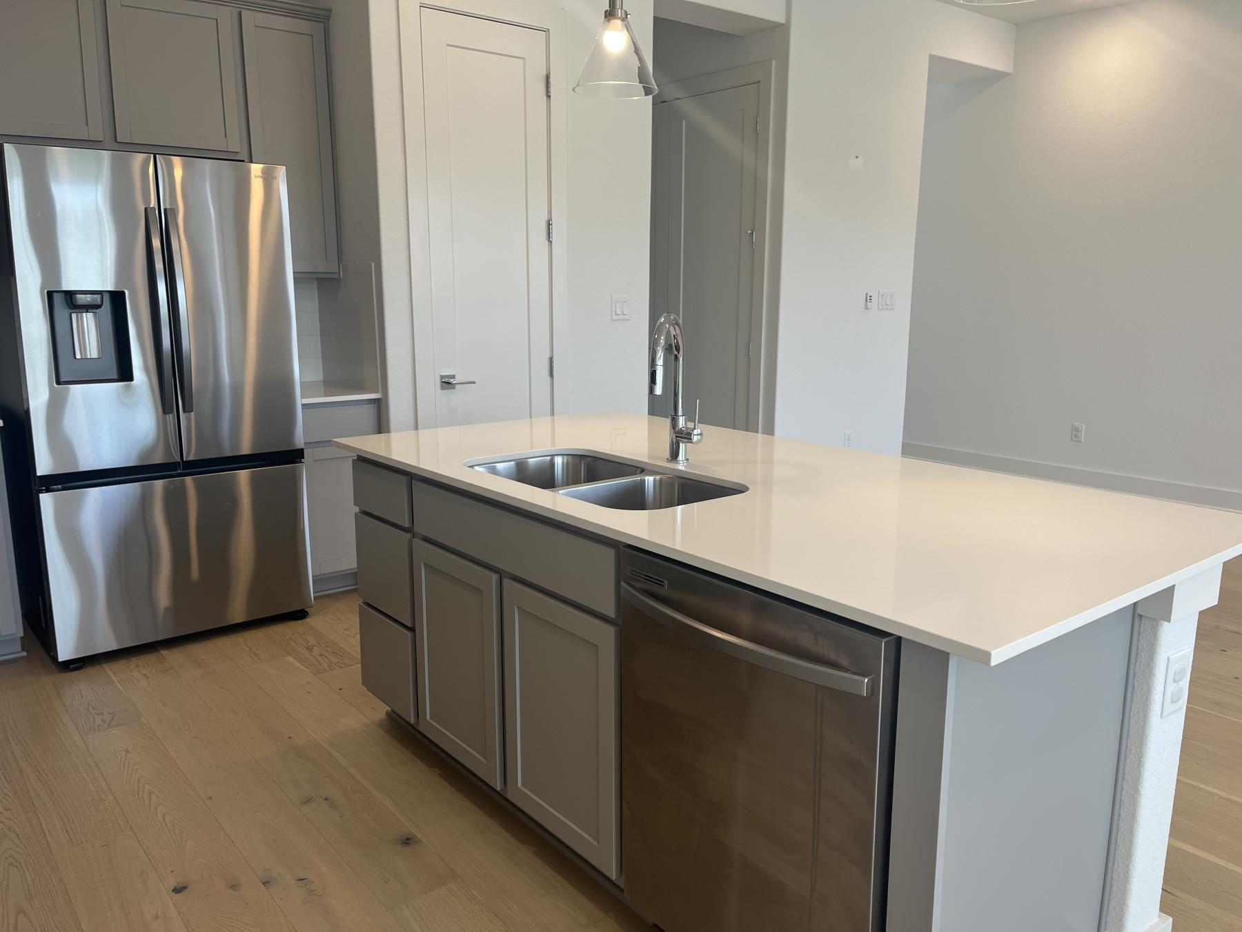 2050 Lohmans Spur # 1804, Lakeway, TX 78734