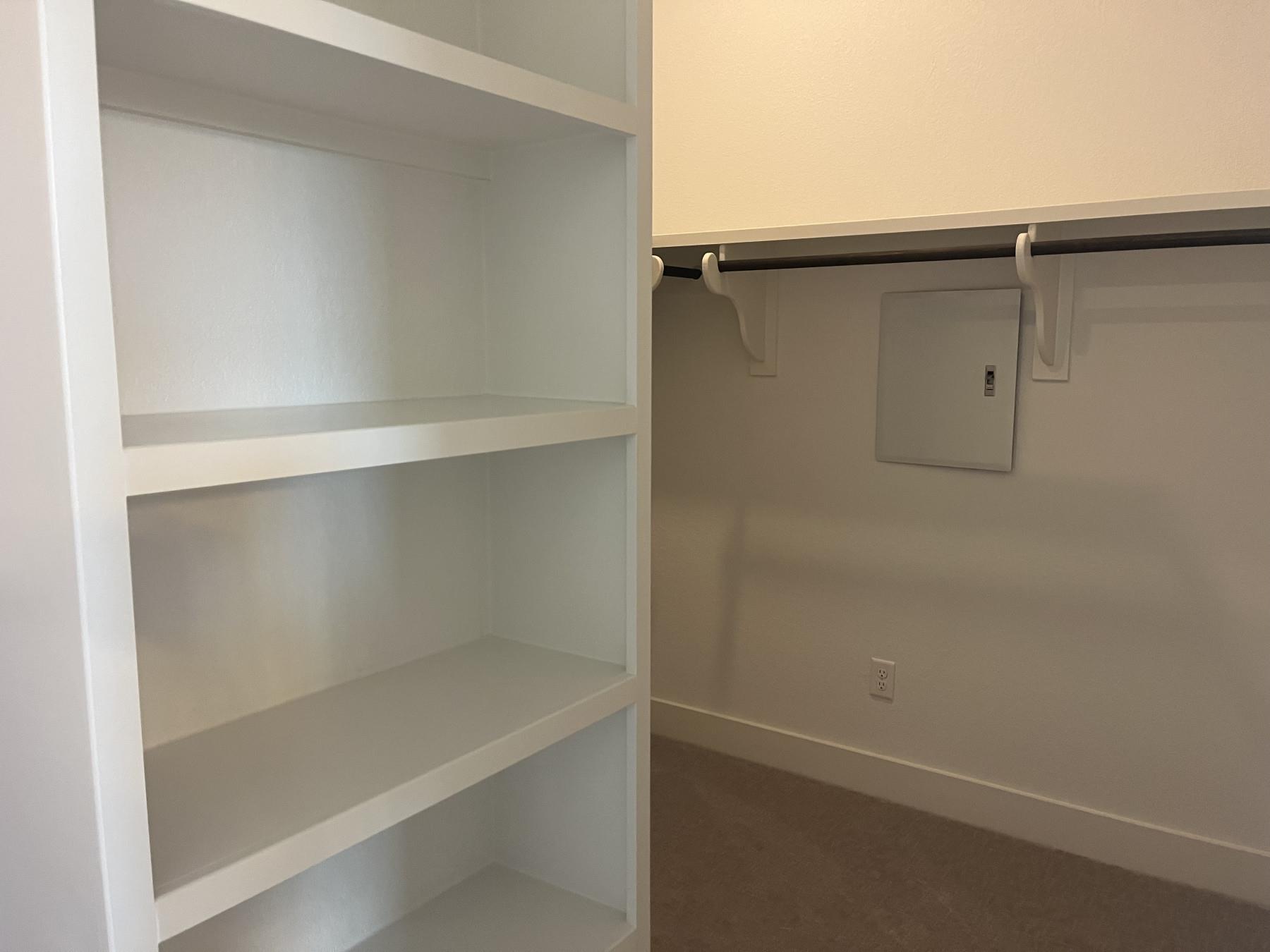 2050 Lohmans Spur # 1804, Lakeway, TX 78734