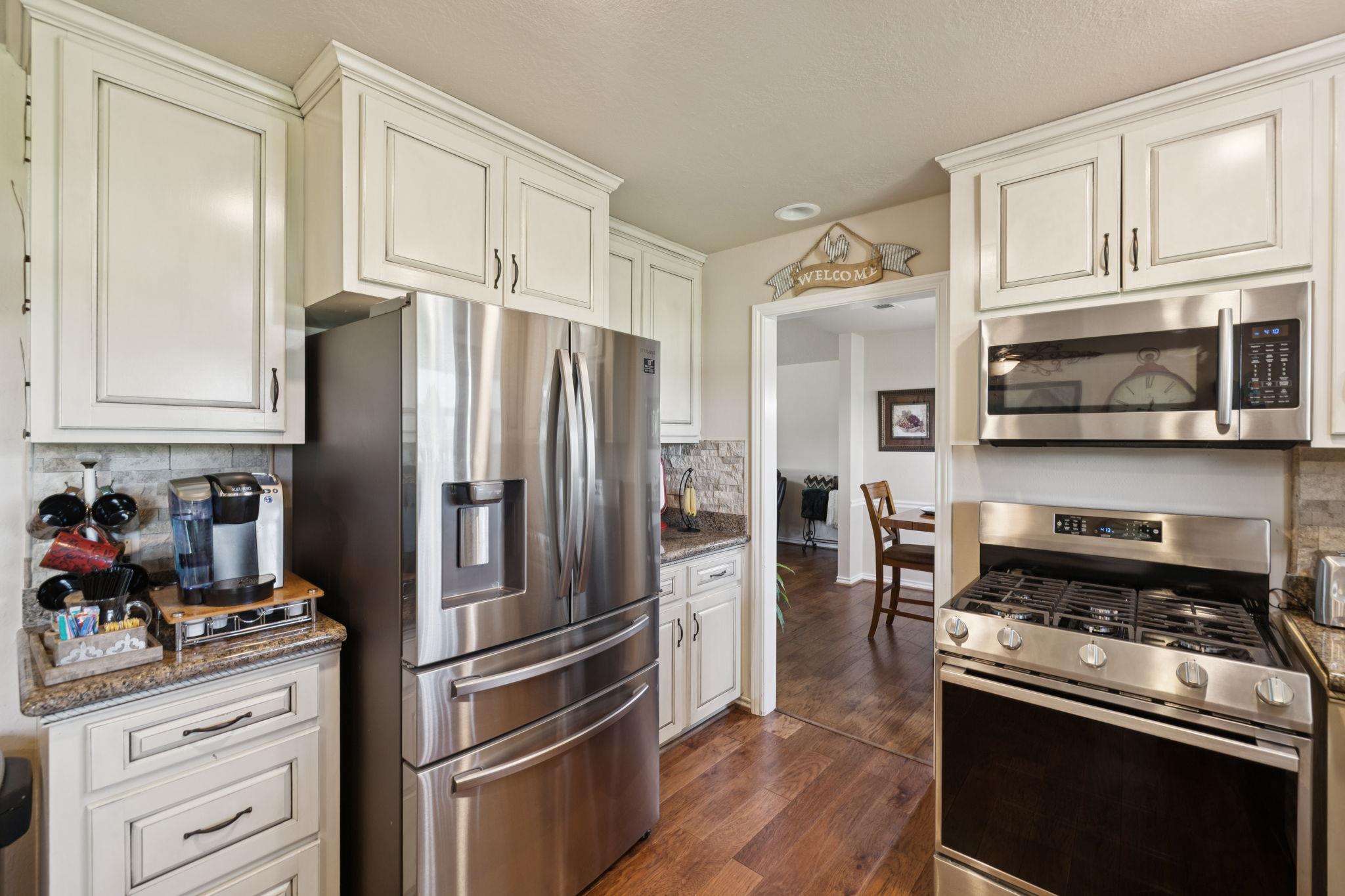 31229 Rochen Rd, Waller, TX 77484