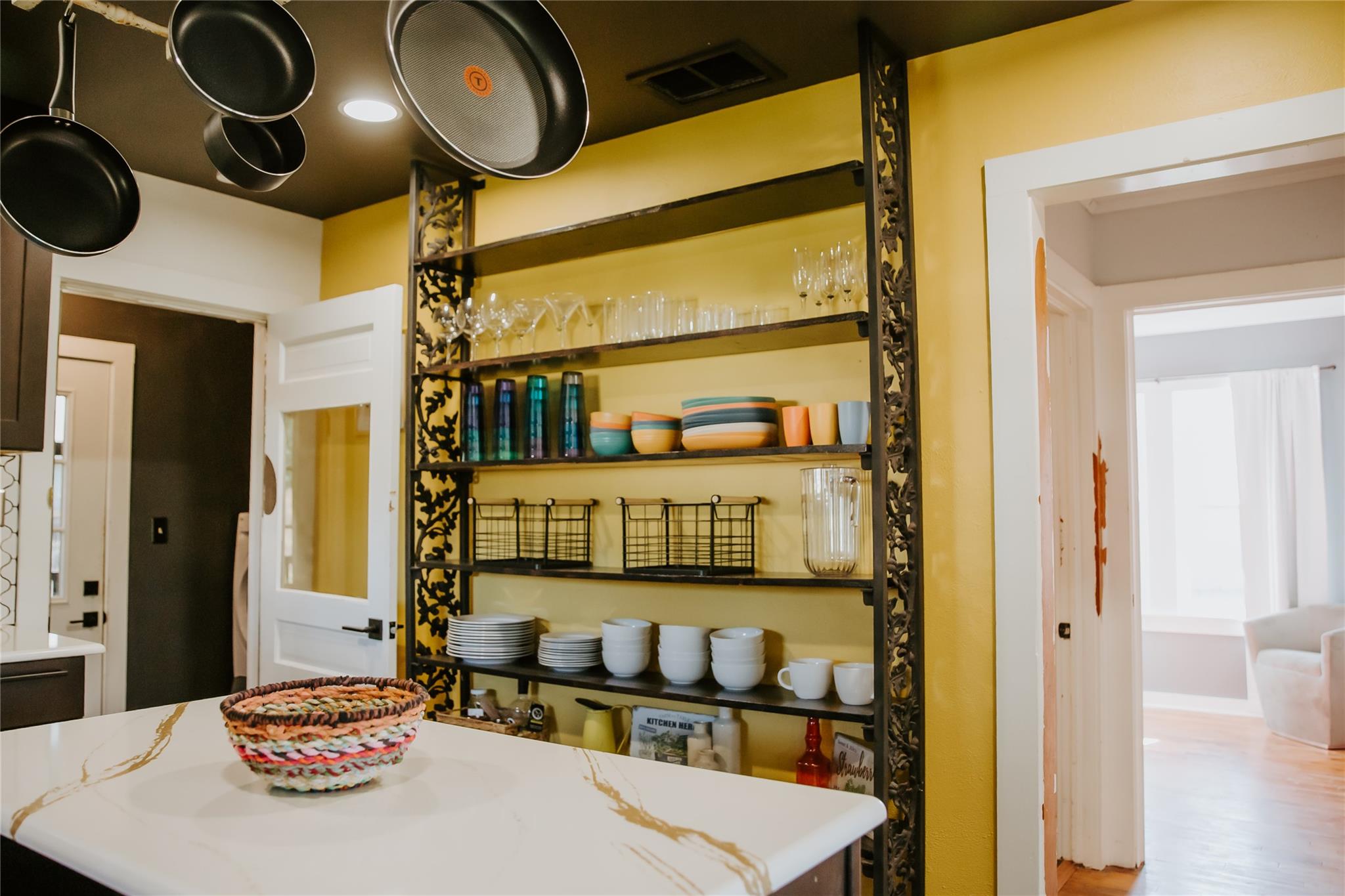 604 W Pecan St, Johnson City, TX 78636