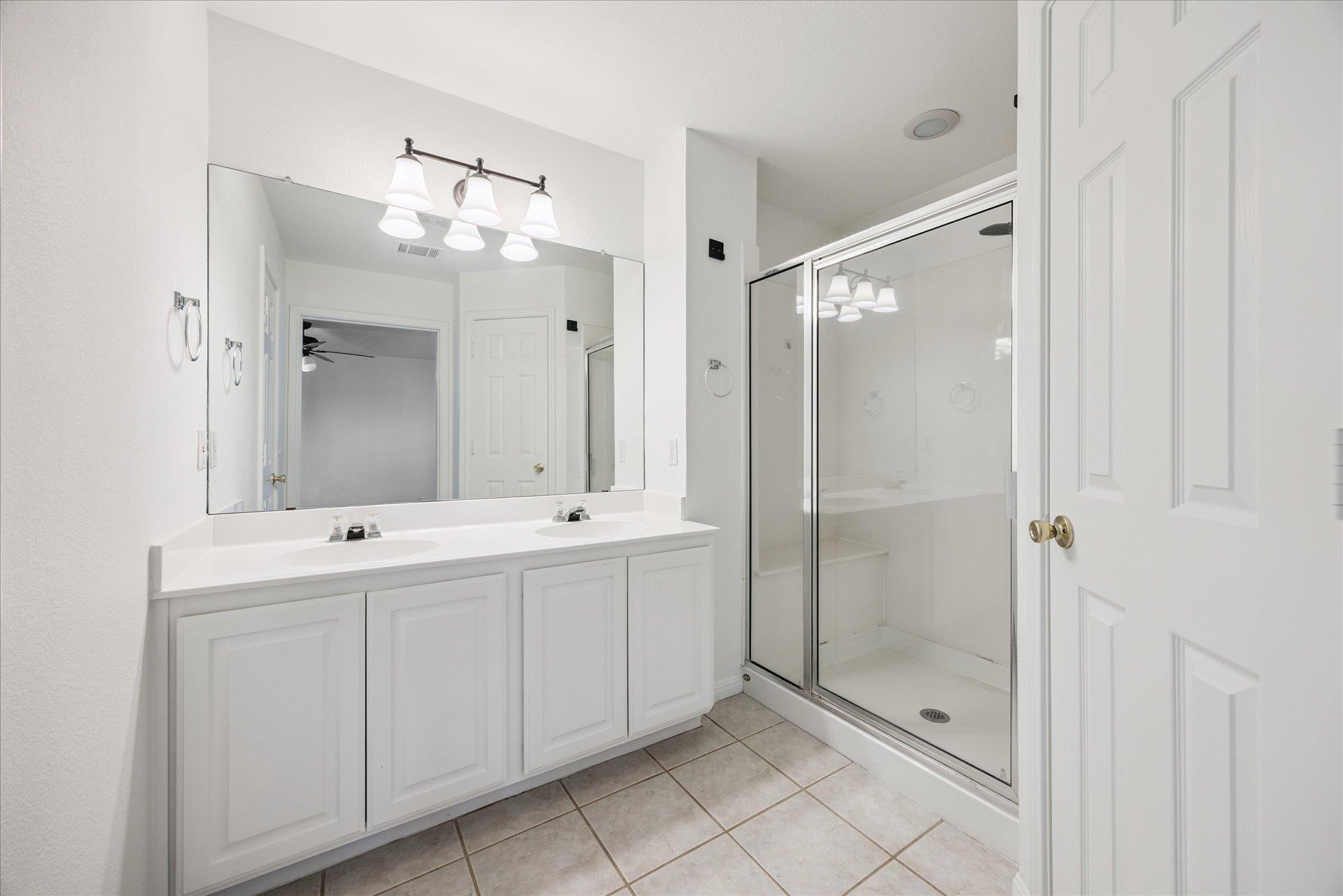 111 N Field St, Round Rock, TX 78681