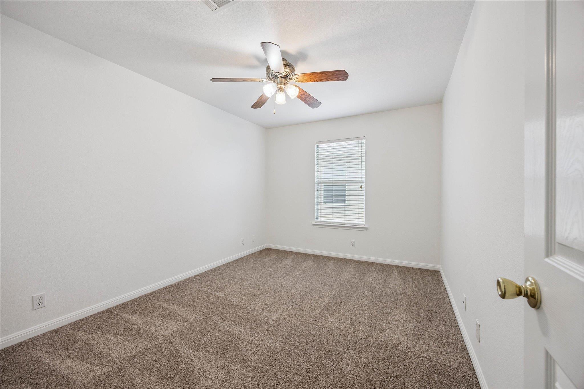 111 N Field St, Round Rock, TX 78681