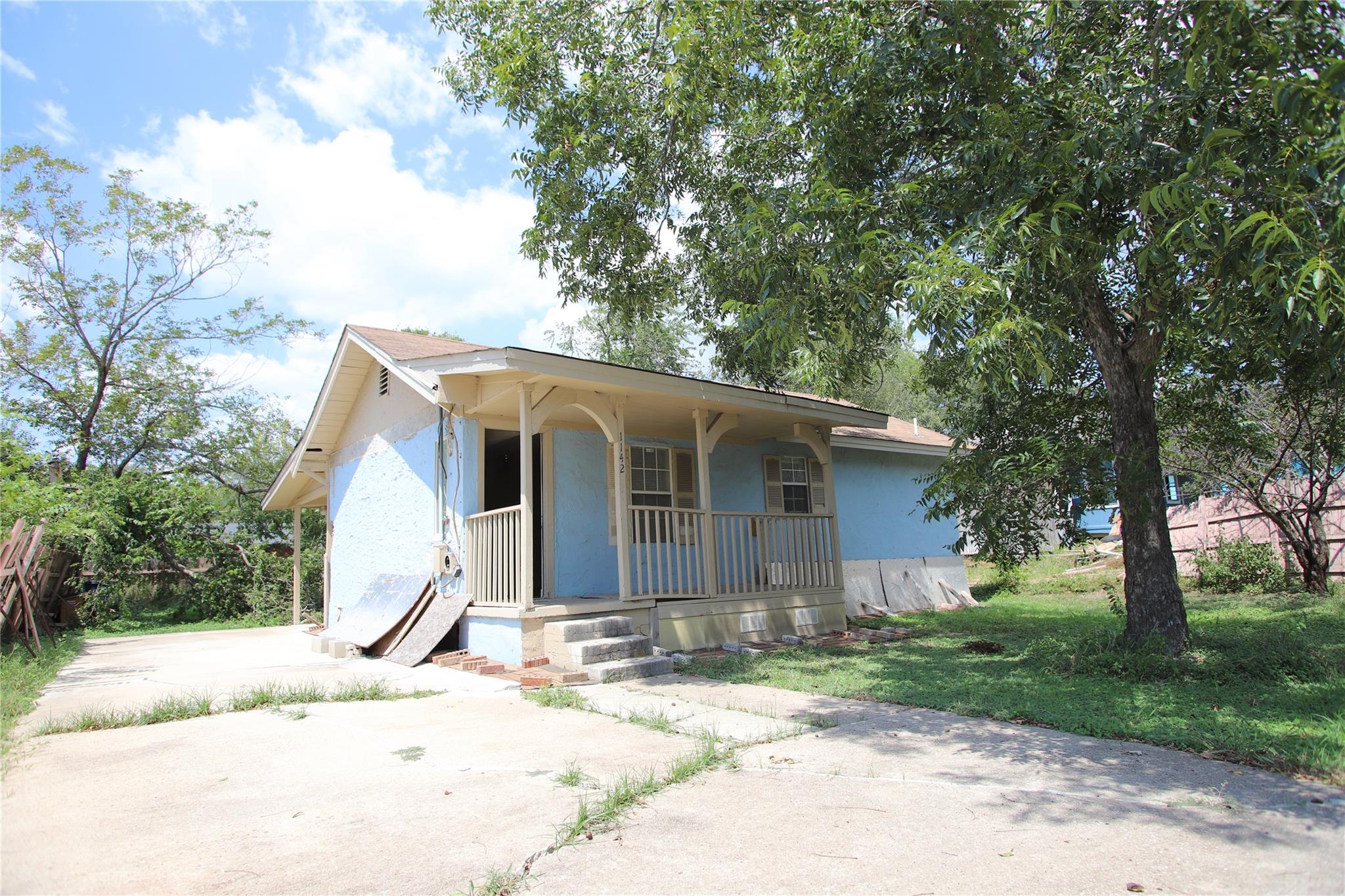 1142 Cessal Ave # D, Austin, TX 78721