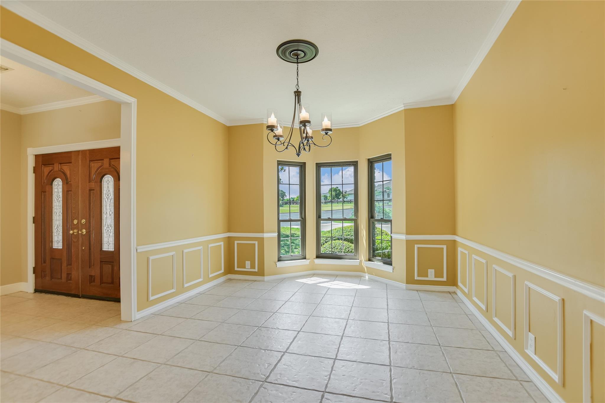 2104 Chipshot Ct, Spicewood, TX 78669