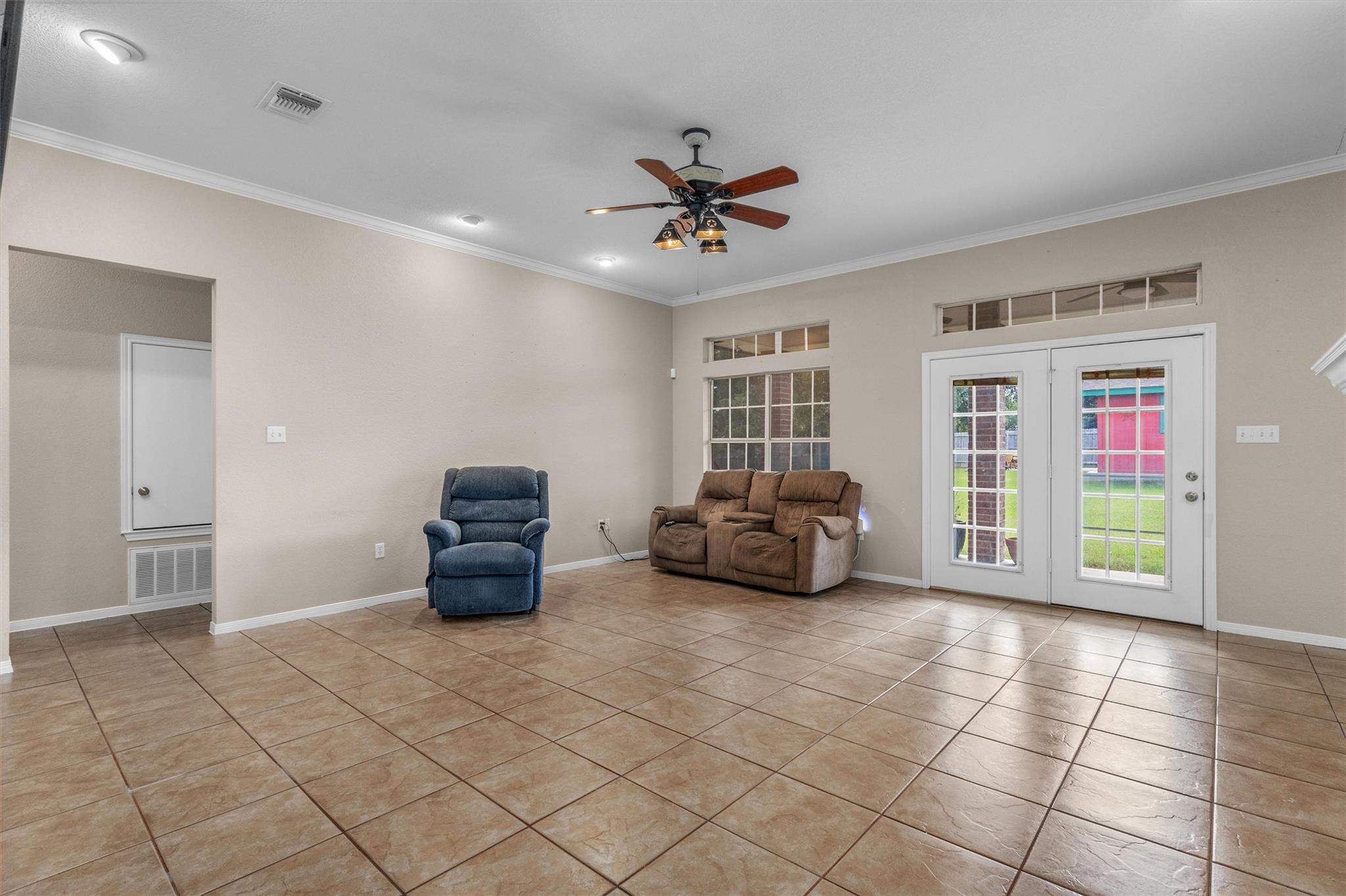 130 Jesse James Dr, Nolanville, TX 76559