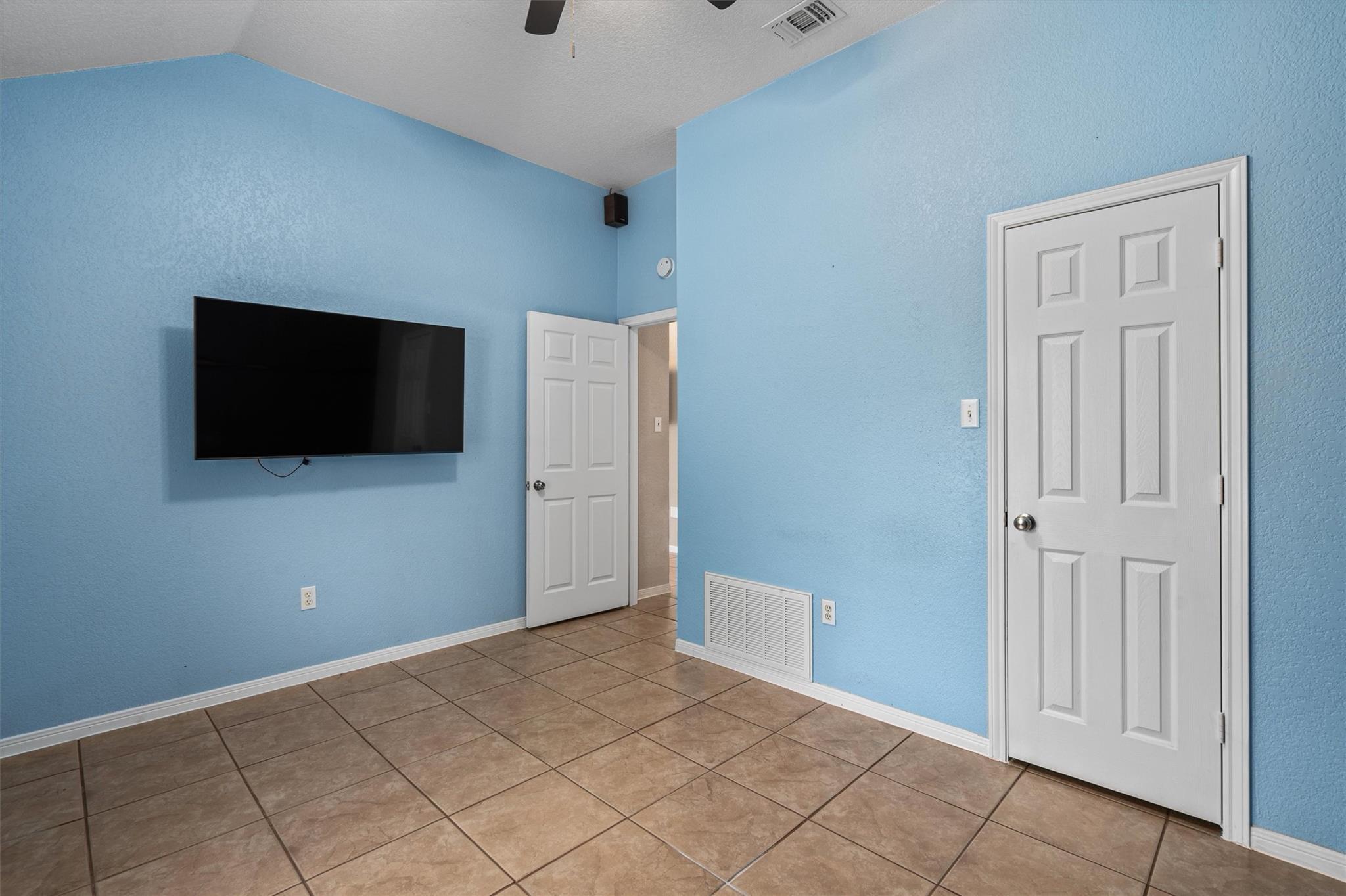 130 Jesse James Dr, Nolanville, TX 76559