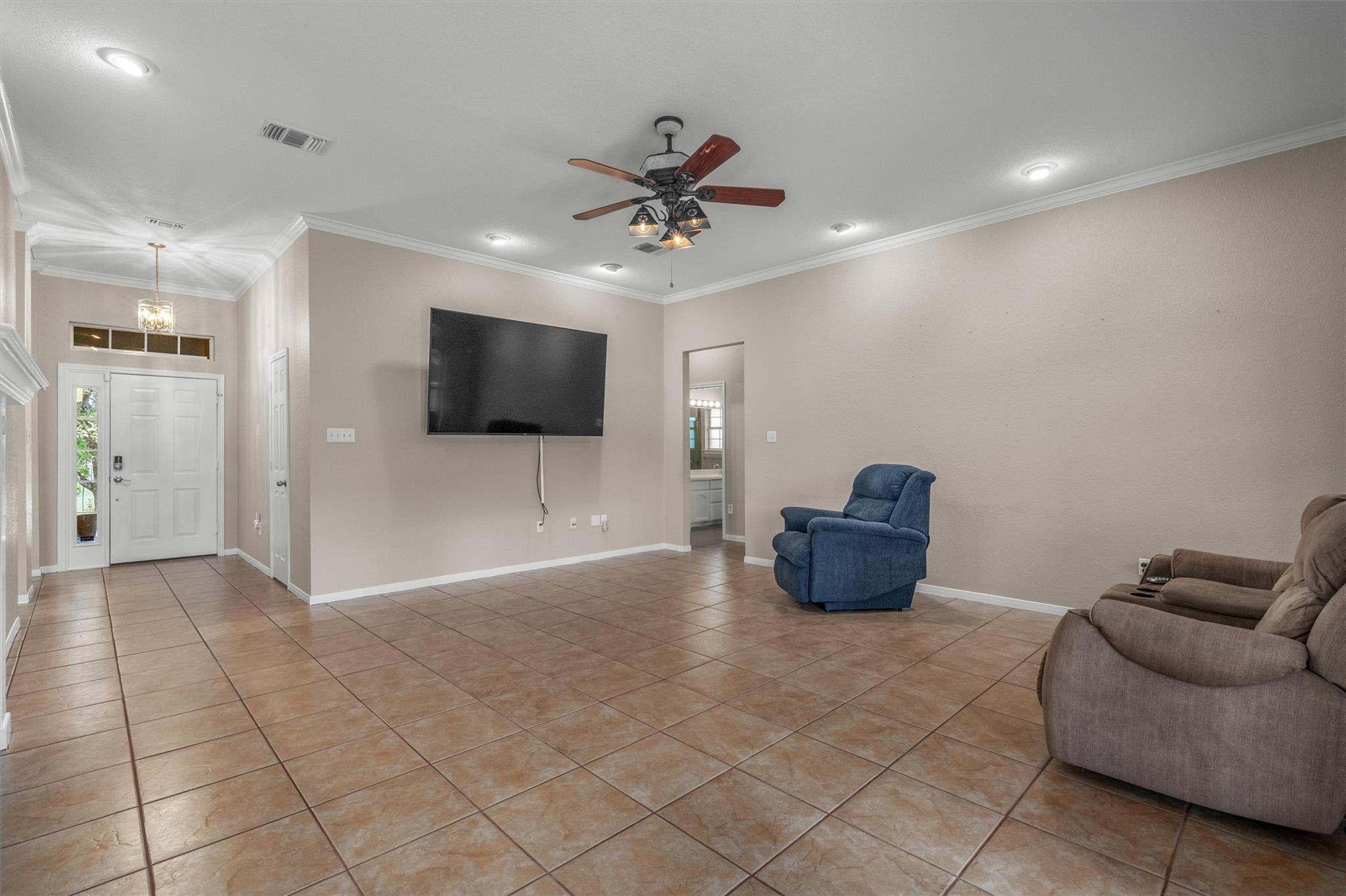 130 Jesse James Dr, Nolanville, TX 76559