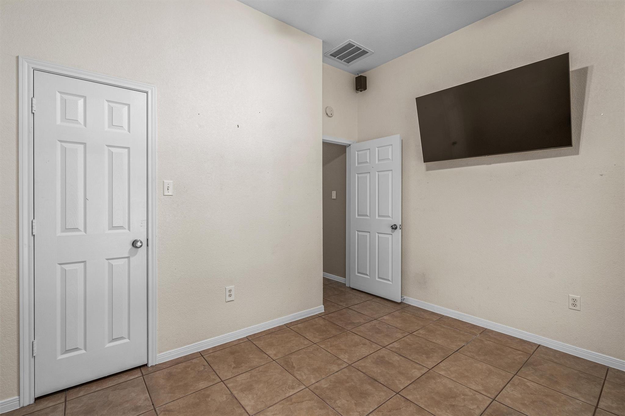 130 Jesse James Dr, Nolanville, TX 76559