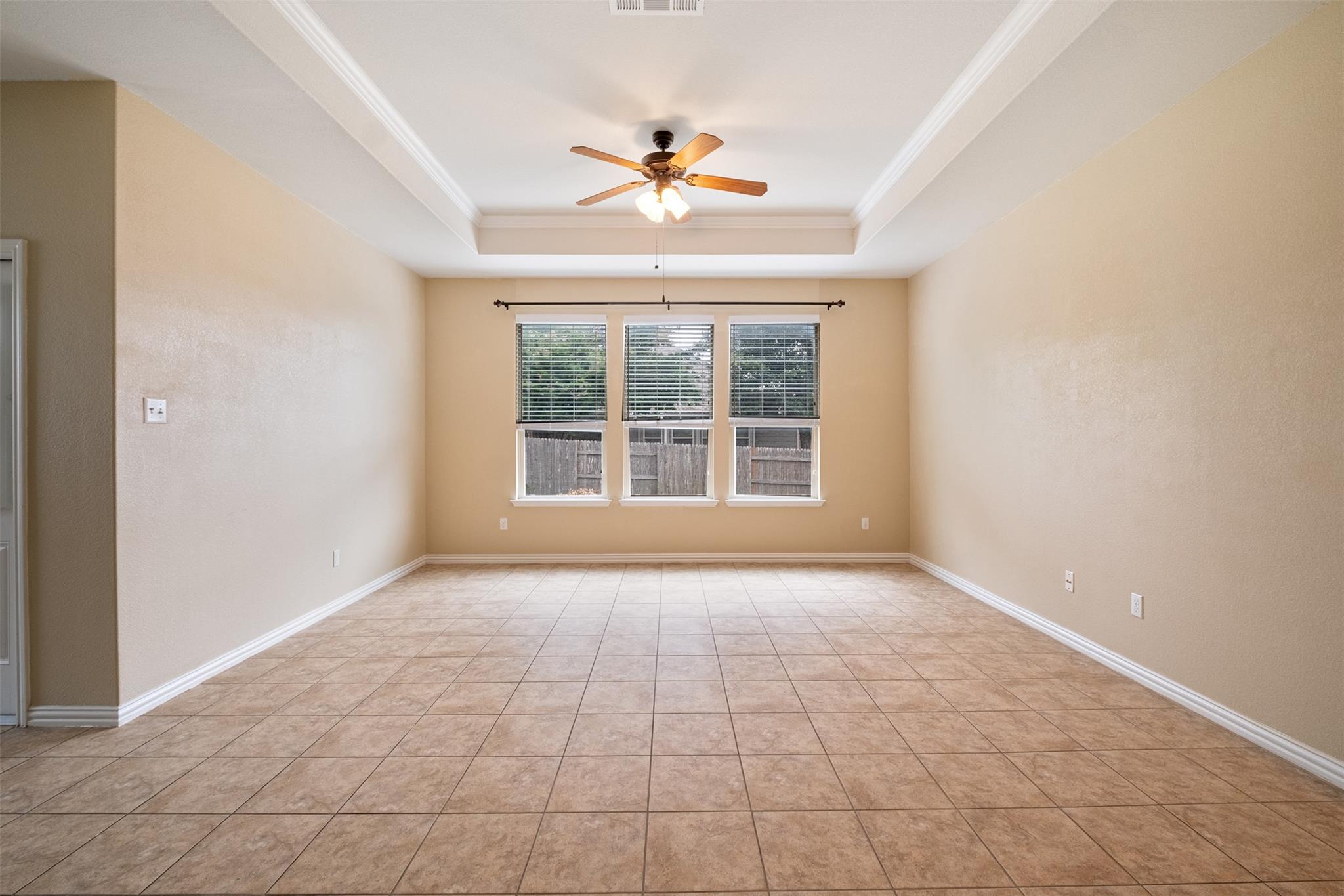 2955 Angelina Dr, Round Rock, TX 78665