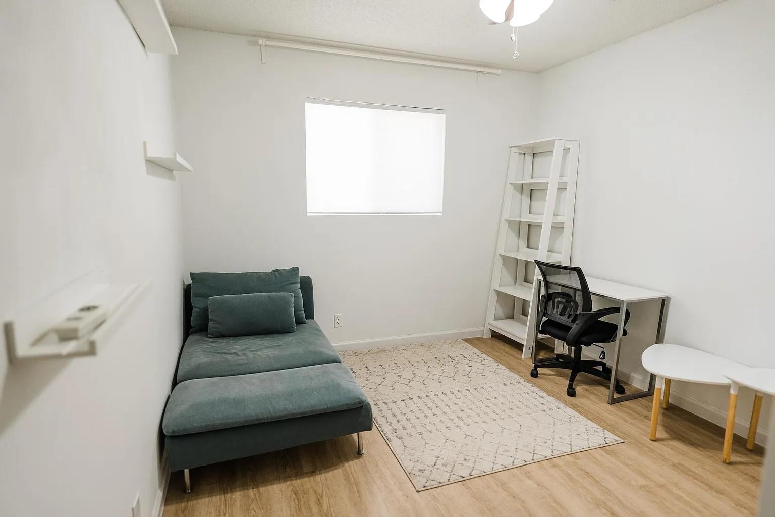 2600 Penny Ln # 112, Austin, TX 78757