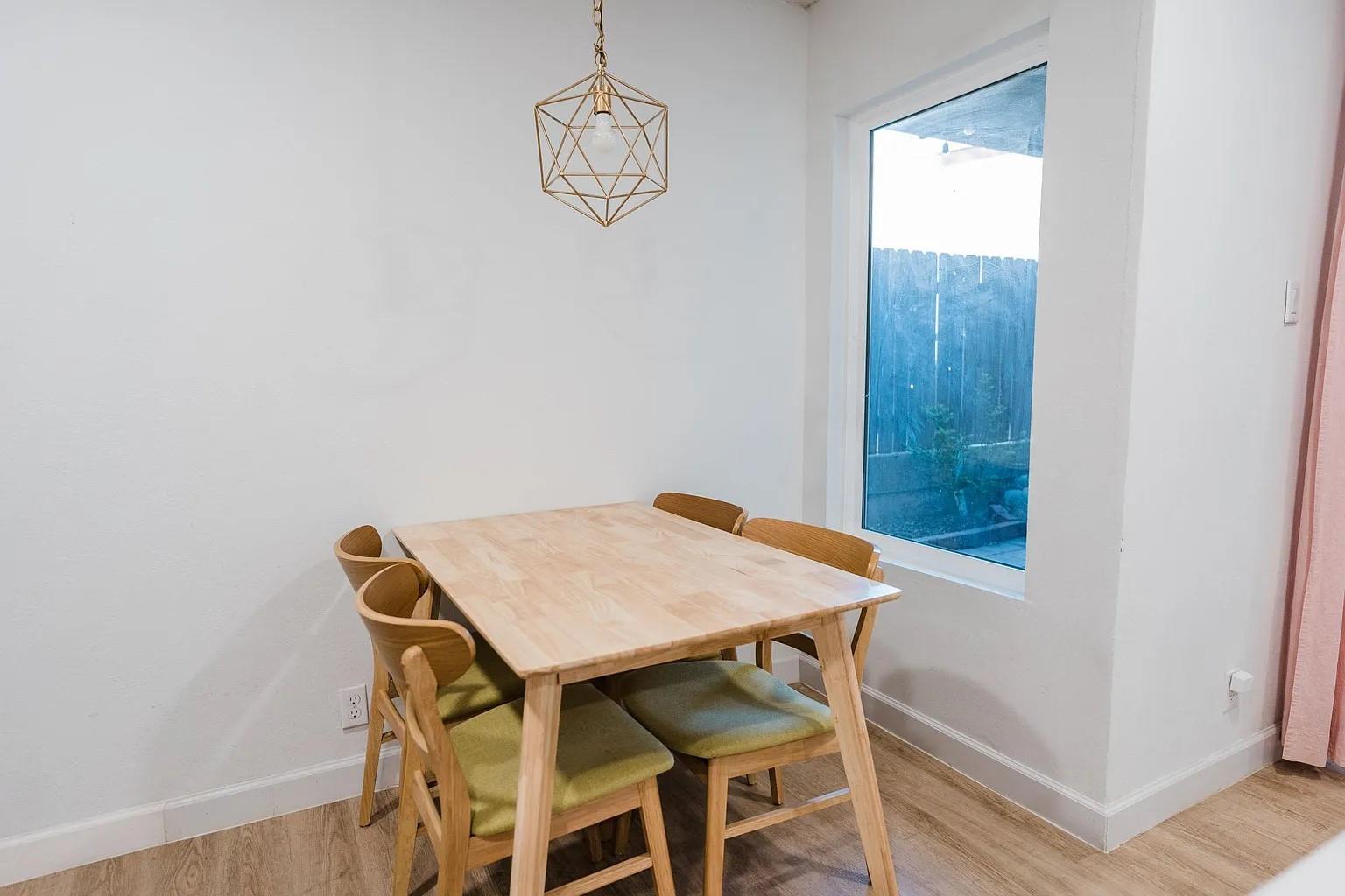 2600 Penny Ln # 112, Austin, TX 78757