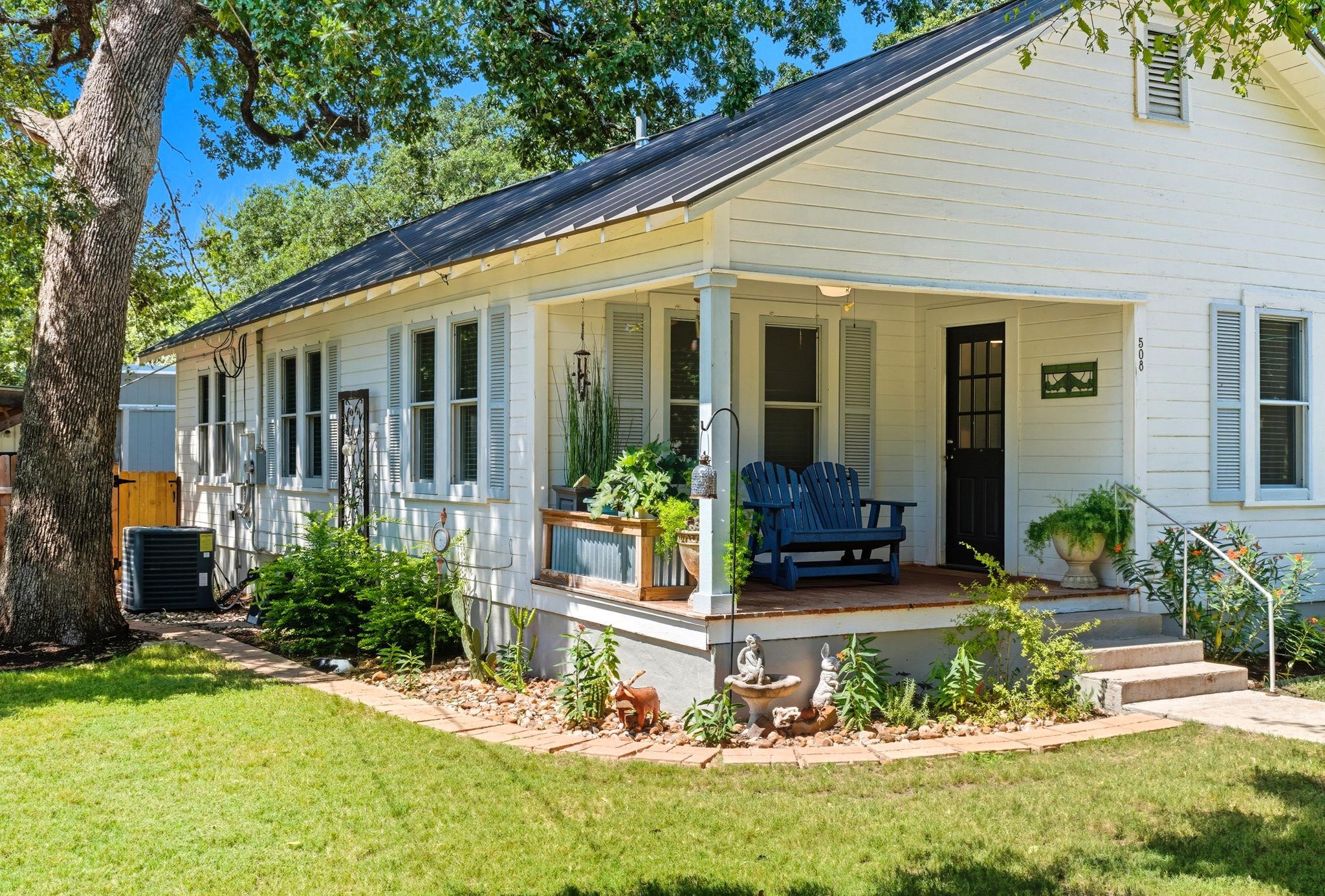 508 S Vandeveer St, Burnet, TX 78611