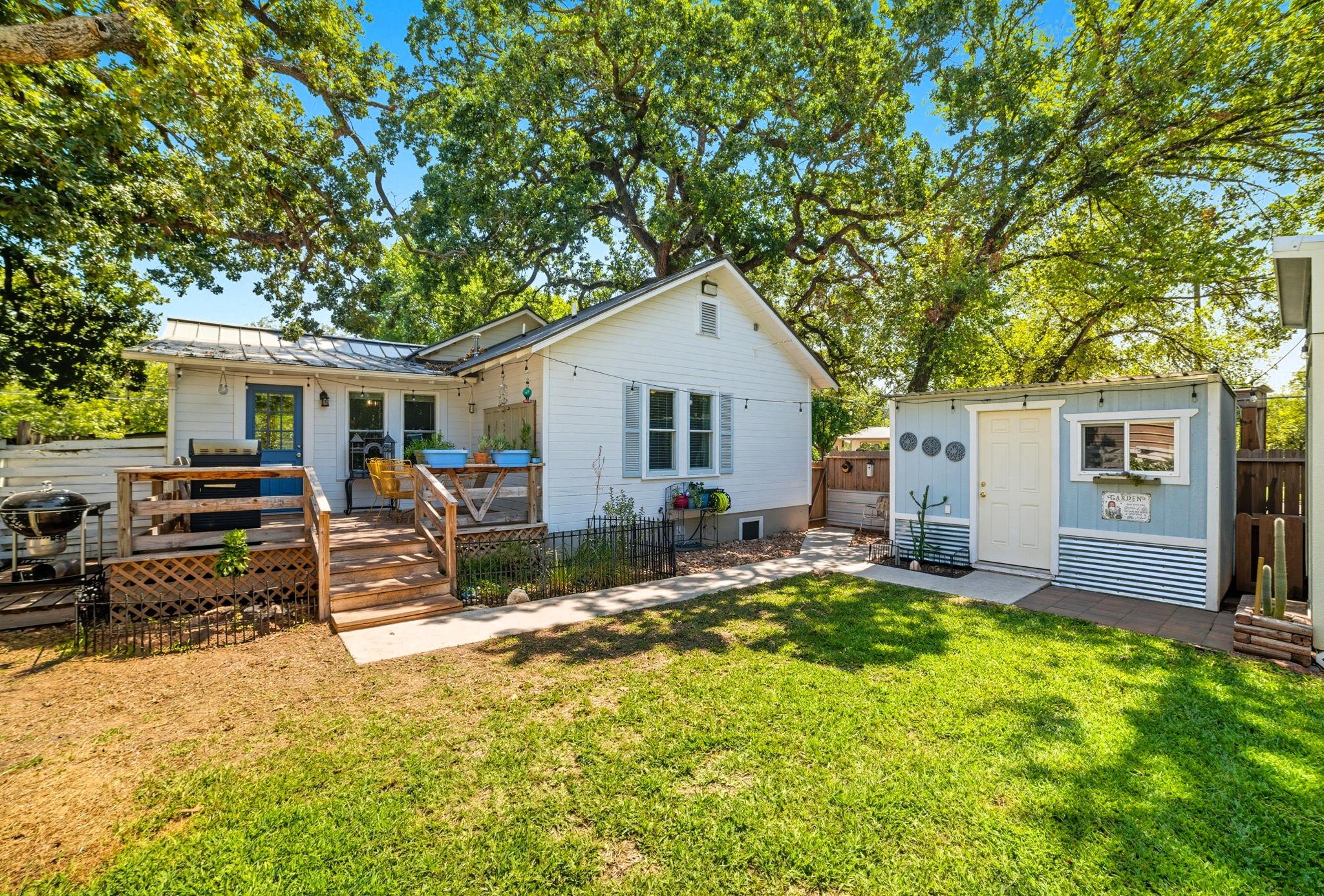 508 S Vandeveer St, Burnet, TX 78611