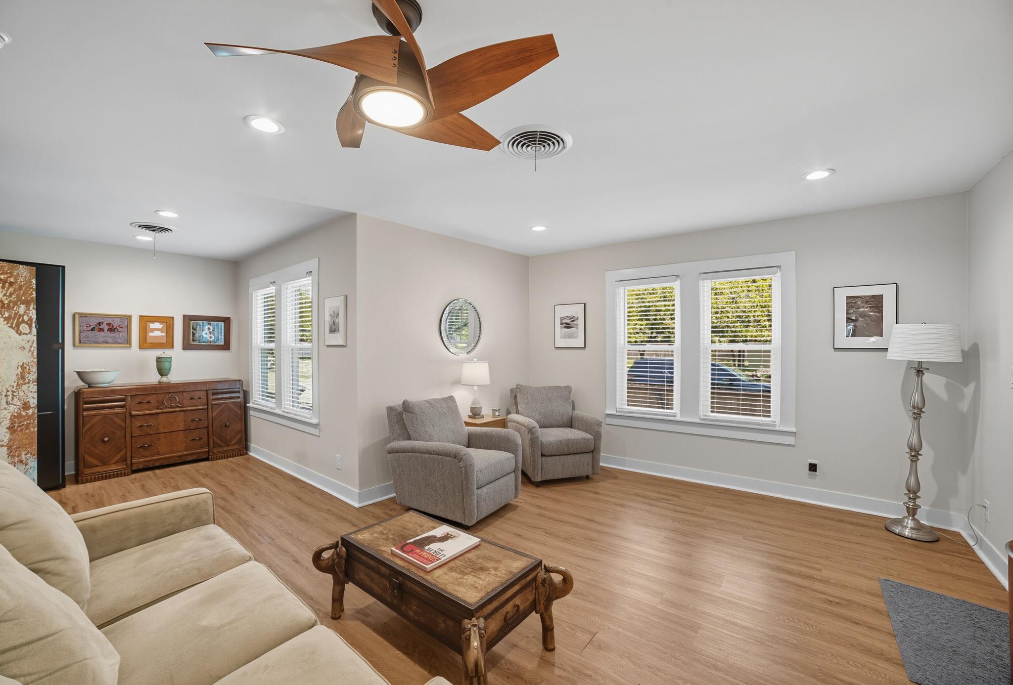 508 S Vandeveer St, Burnet, TX 78611