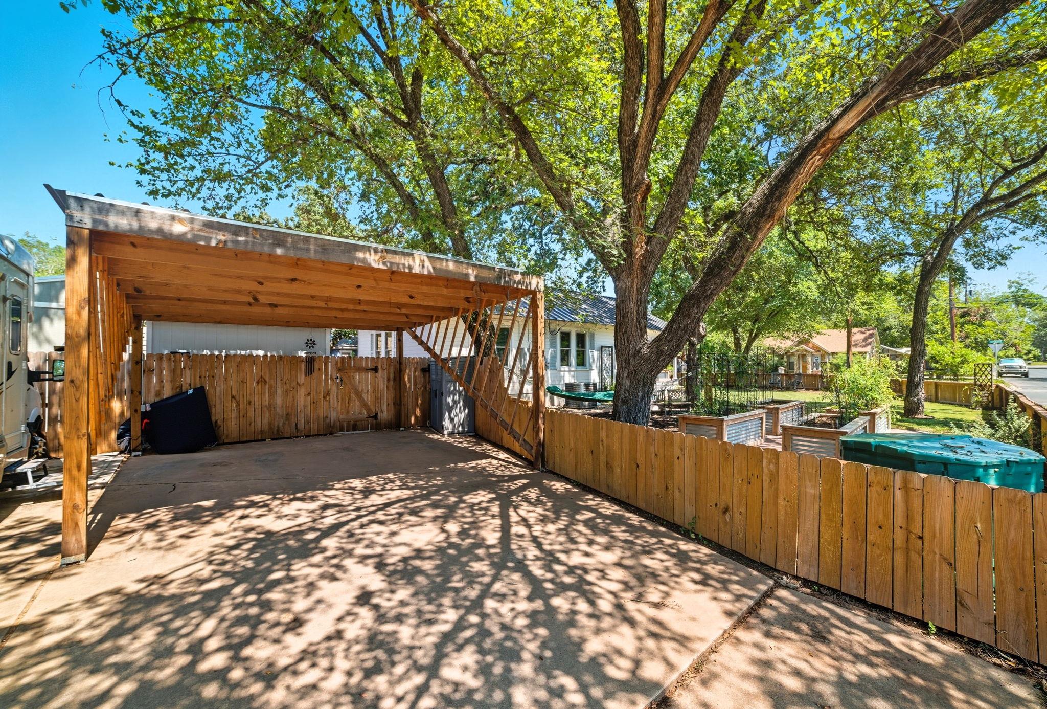 508 S Vandeveer St, Burnet, TX 78611