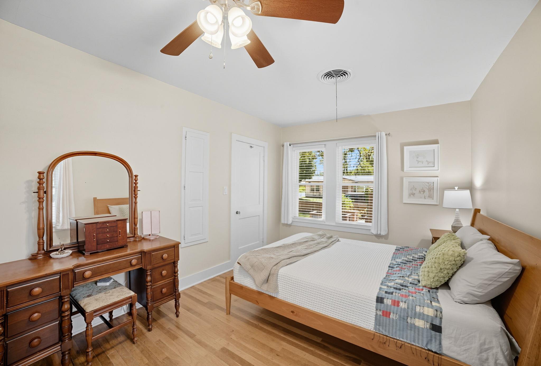 508 S Vandeveer St, Burnet, TX 78611