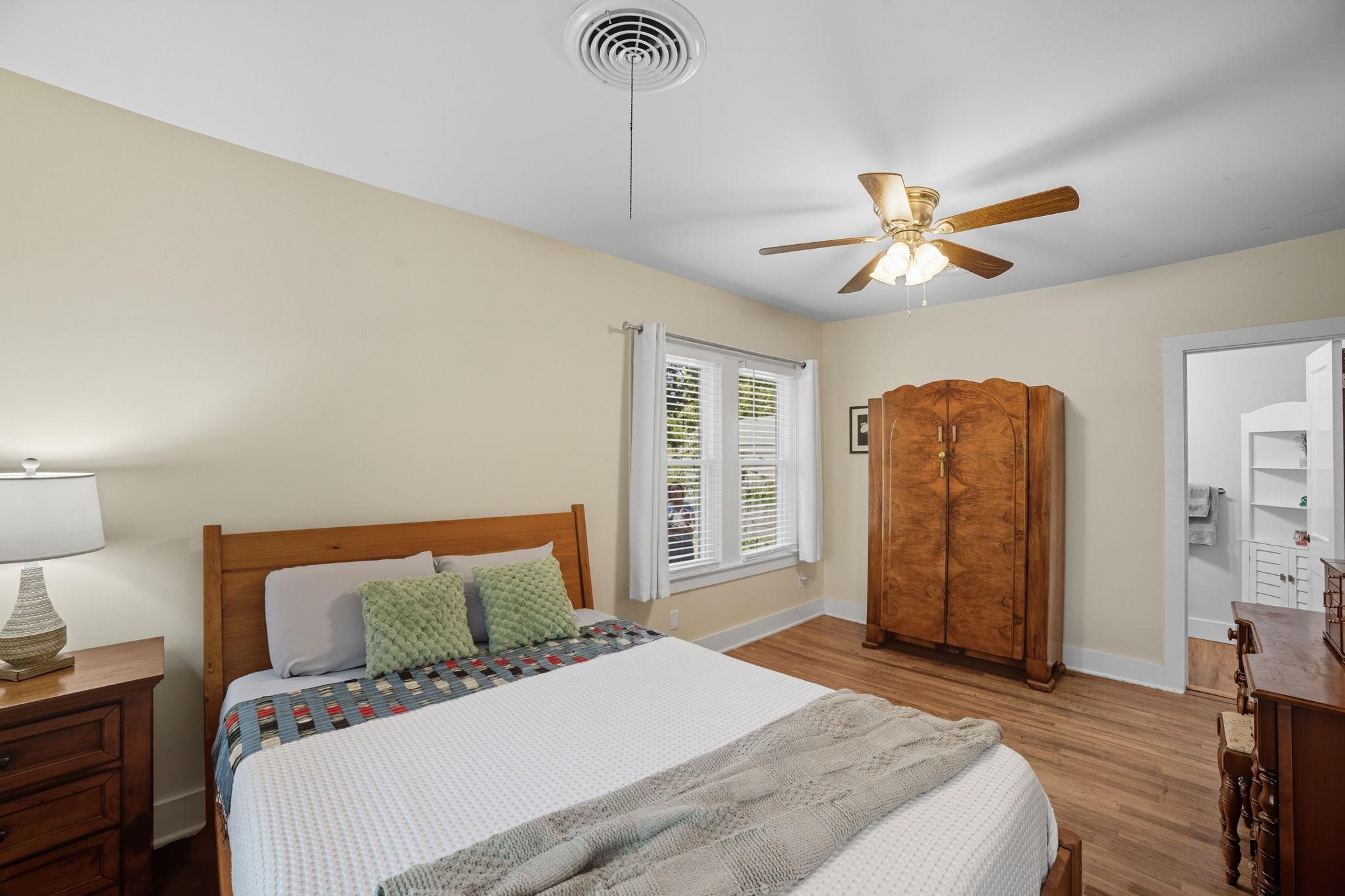 508 S Vandeveer St, Burnet, TX 78611