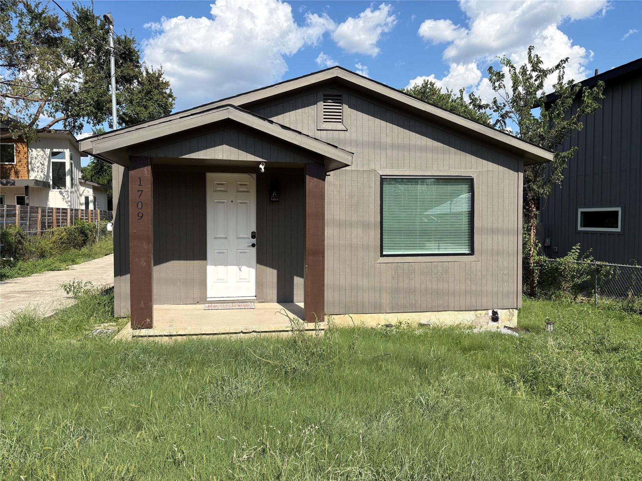 1709 Deloney St, Austin, TX 78721