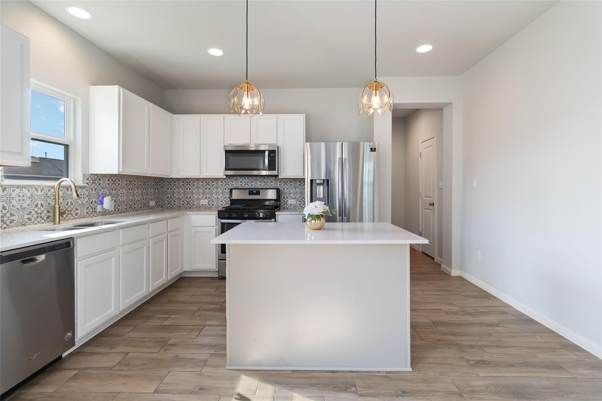 113 William Moon Way, San Marcos, TX 78666