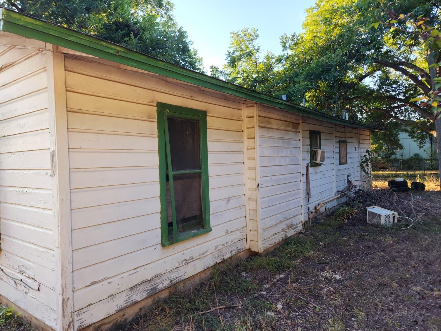 512 S Cm Allen Pkwy, San Marcos, TX 78666