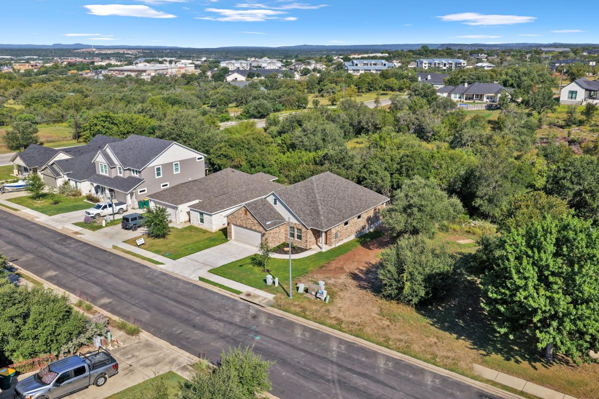 115 Primrose Ln, Marble Falls, TX 78654