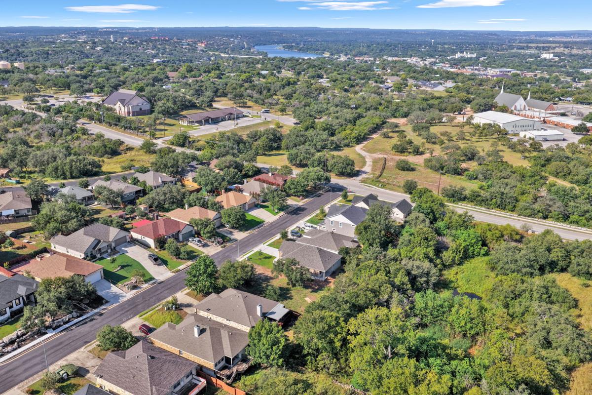 115 Primrose Ln, Marble Falls, TX 78654