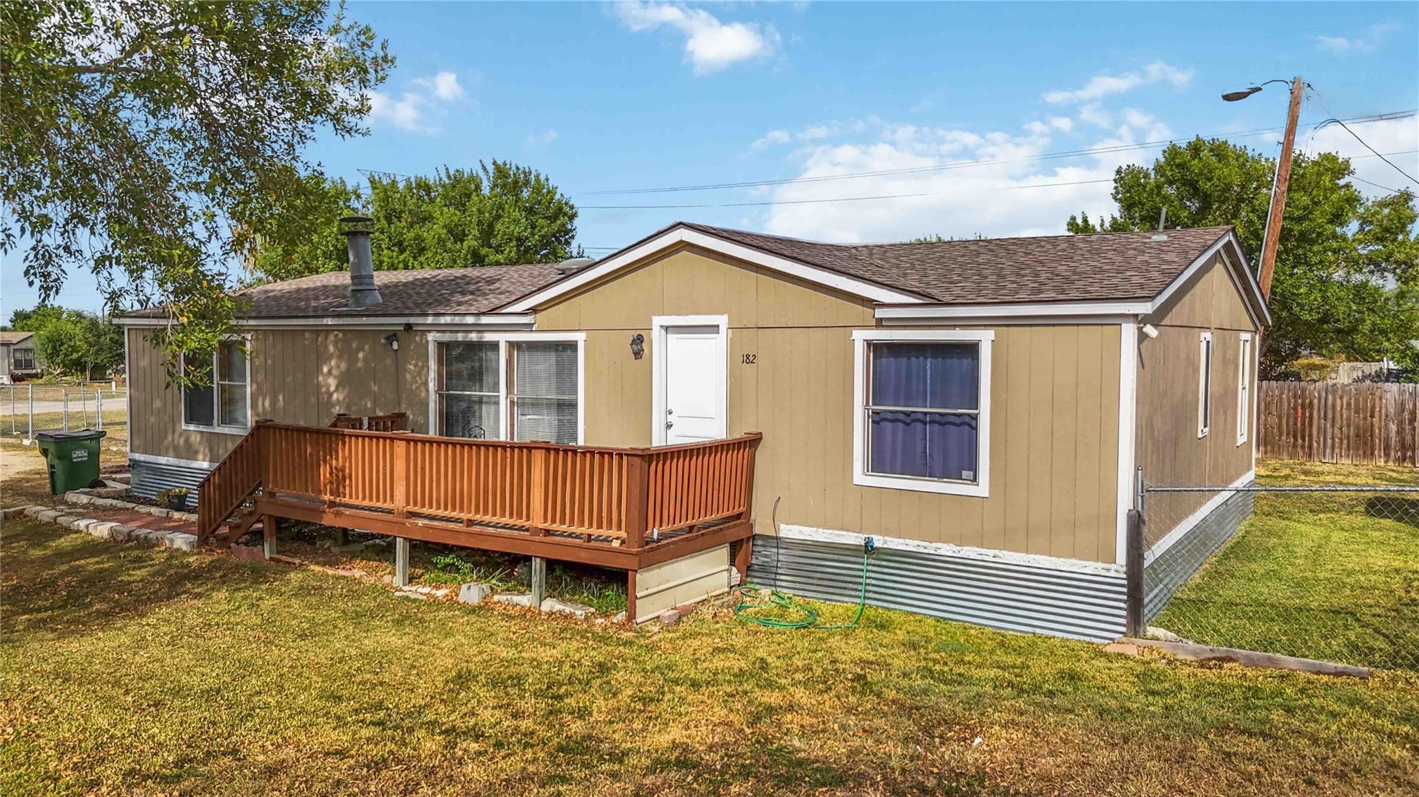 182 Pintail Loop, San Marcos, TX 78666