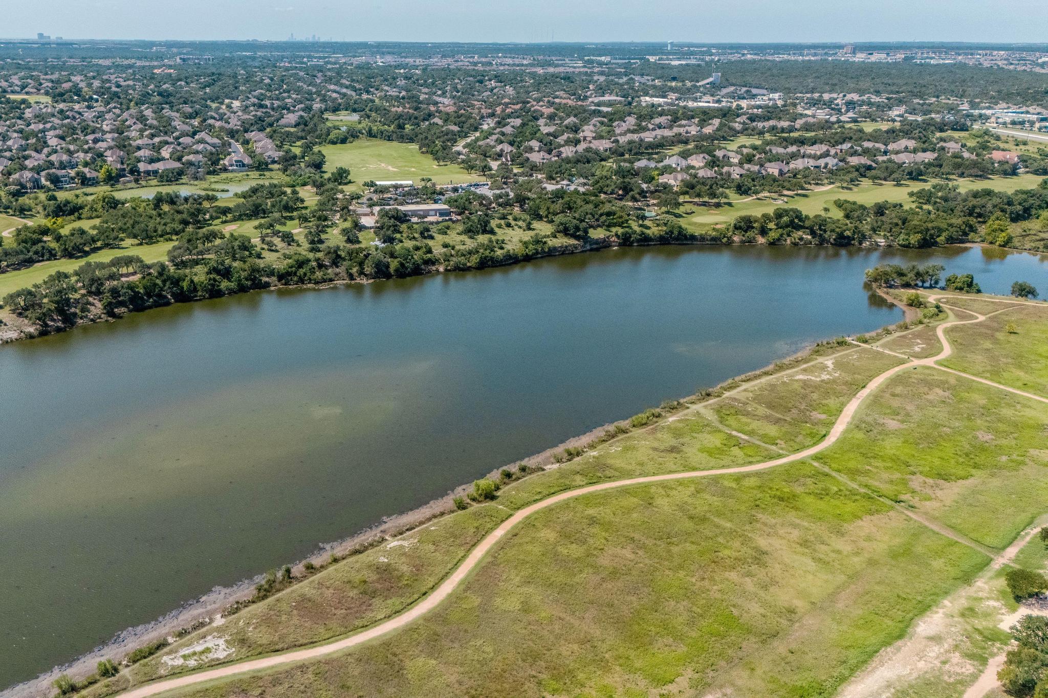 8613 Glen Canyon Dr, Round Rock, TX 78681