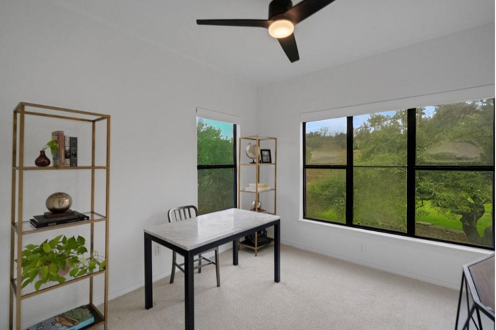 608 Lakeway Dr, Lakeway, TX 78734