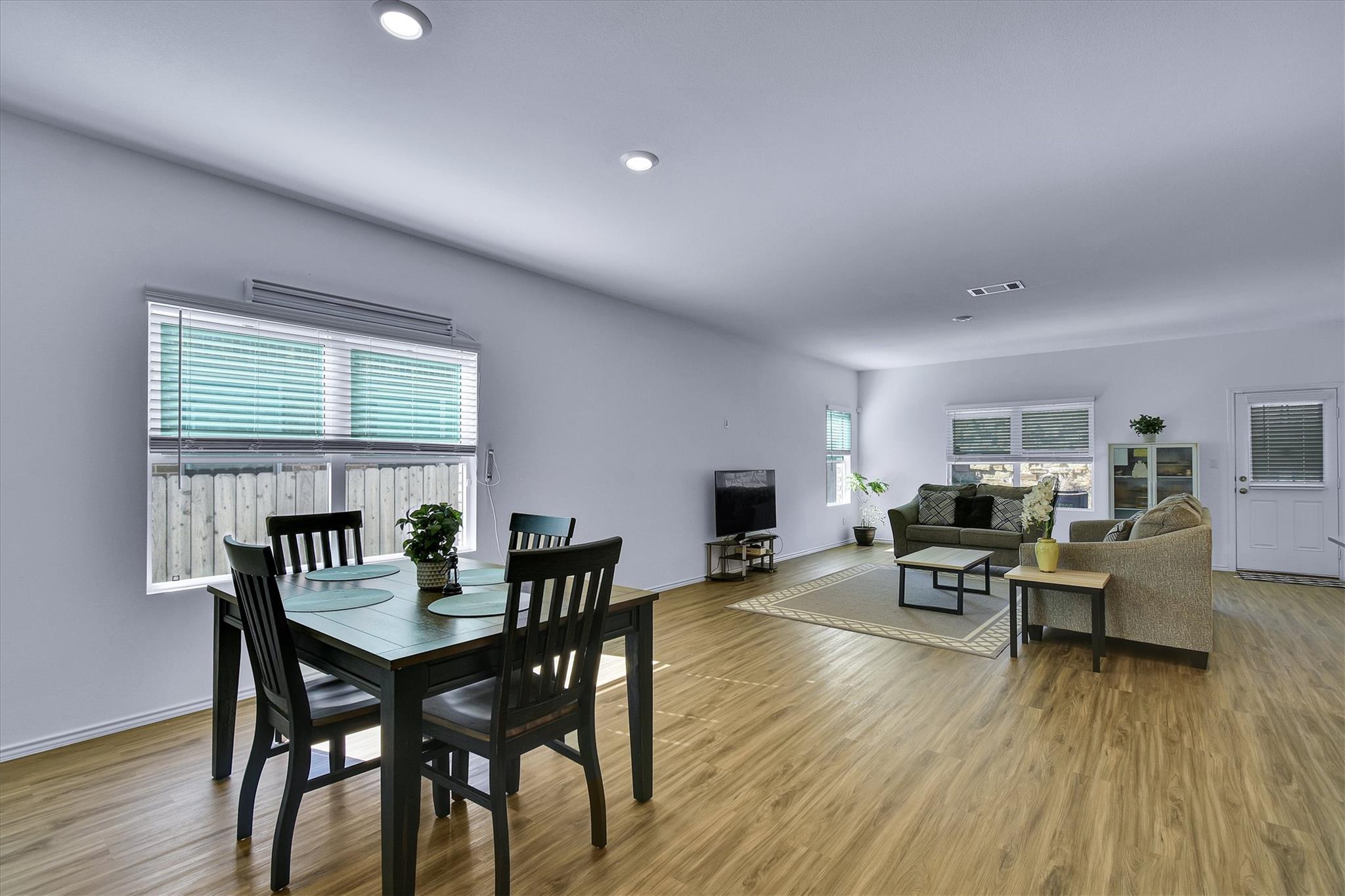 1621 Brueggerhoff Rd, Leander, TX 78641