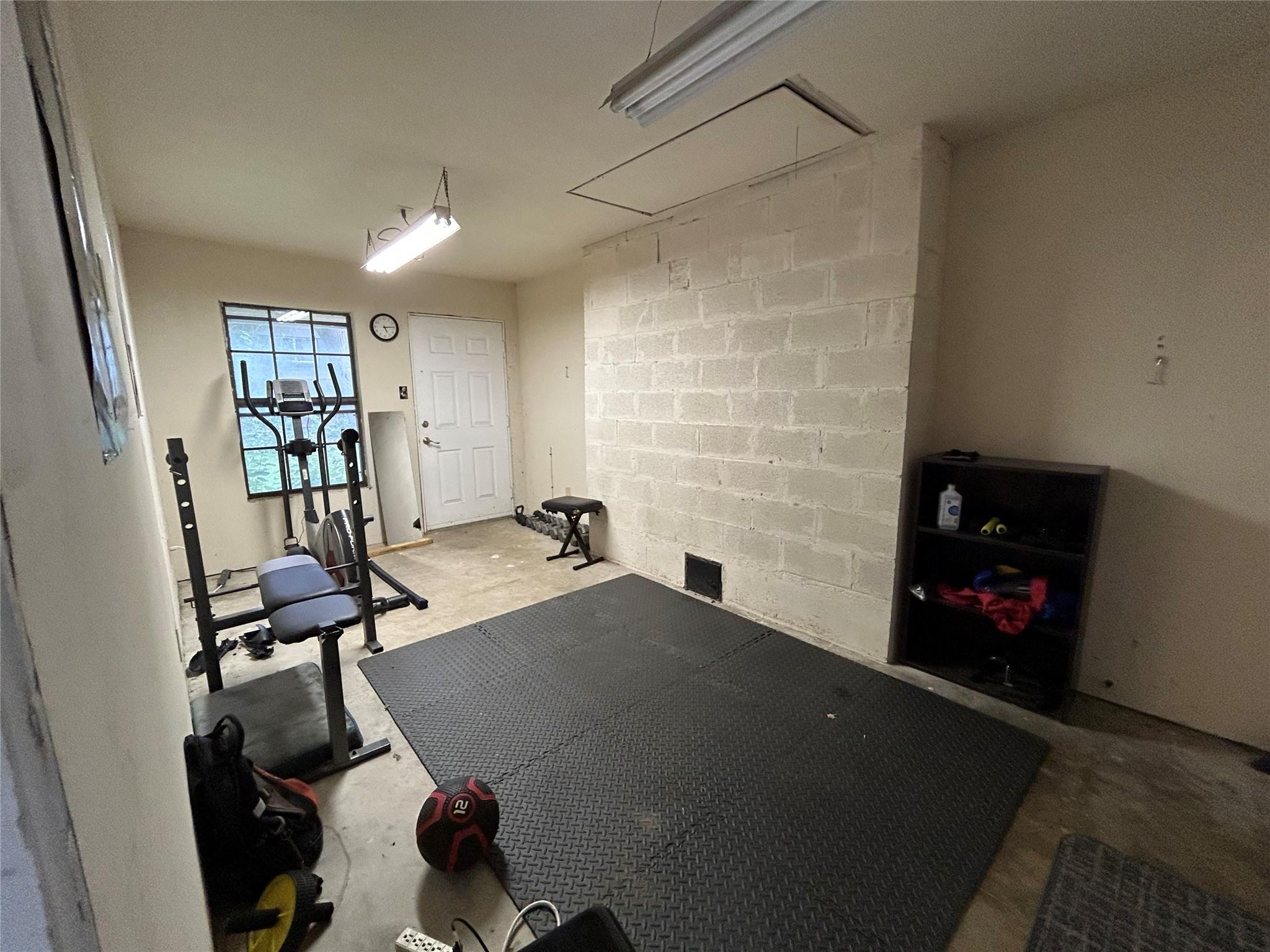 11303 Oakwood Dr, Austin, TX 78753