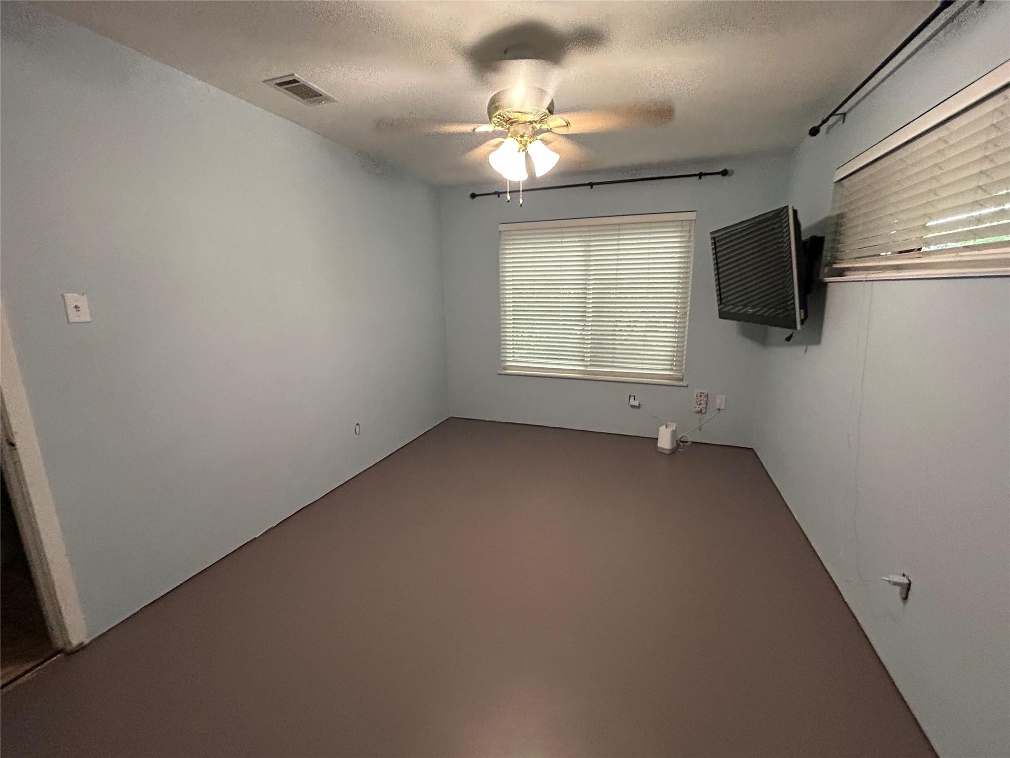 11303 Oakwood Dr, Austin, TX 78753