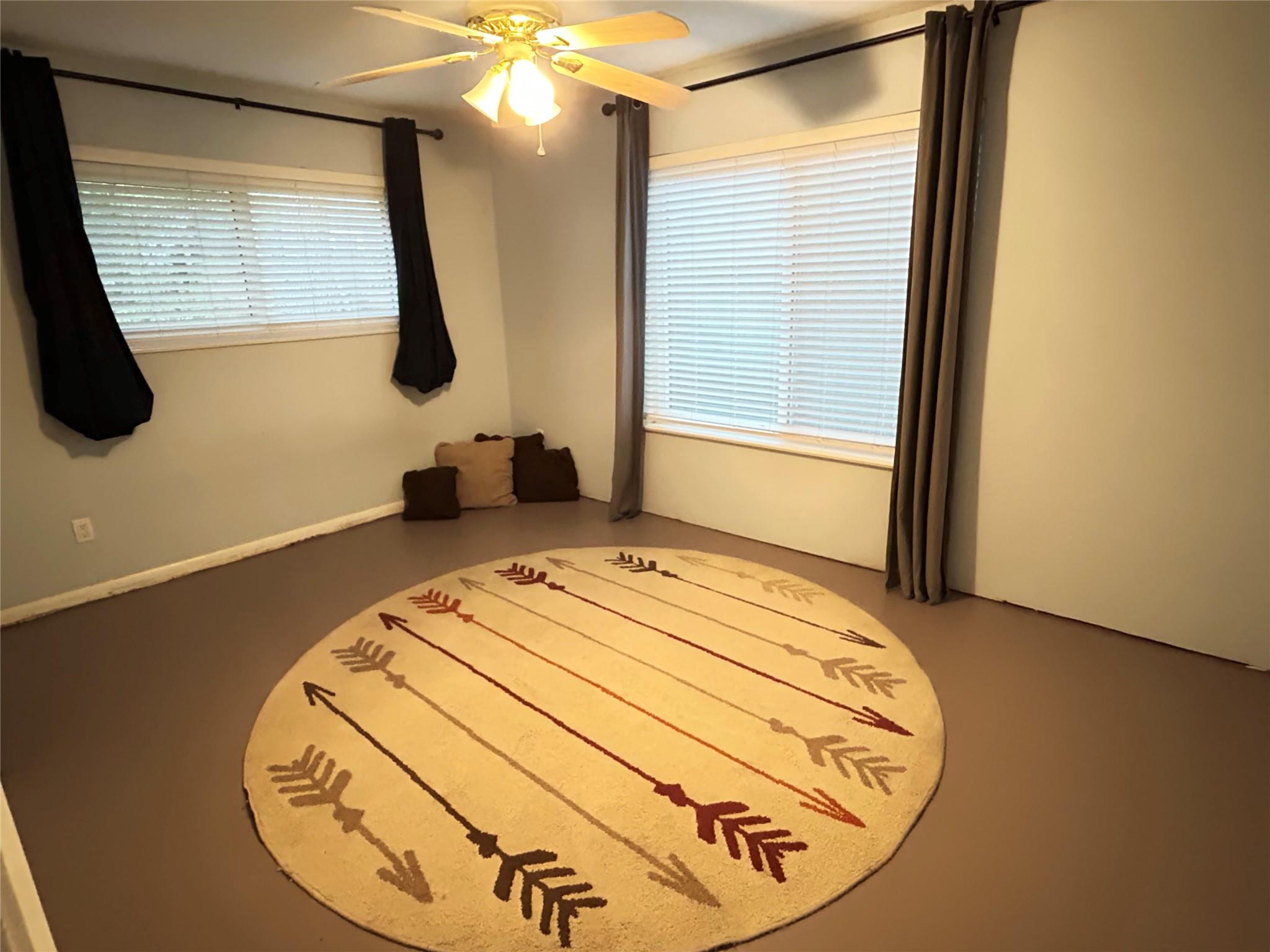 11303 Oakwood Dr, Austin, TX 78753