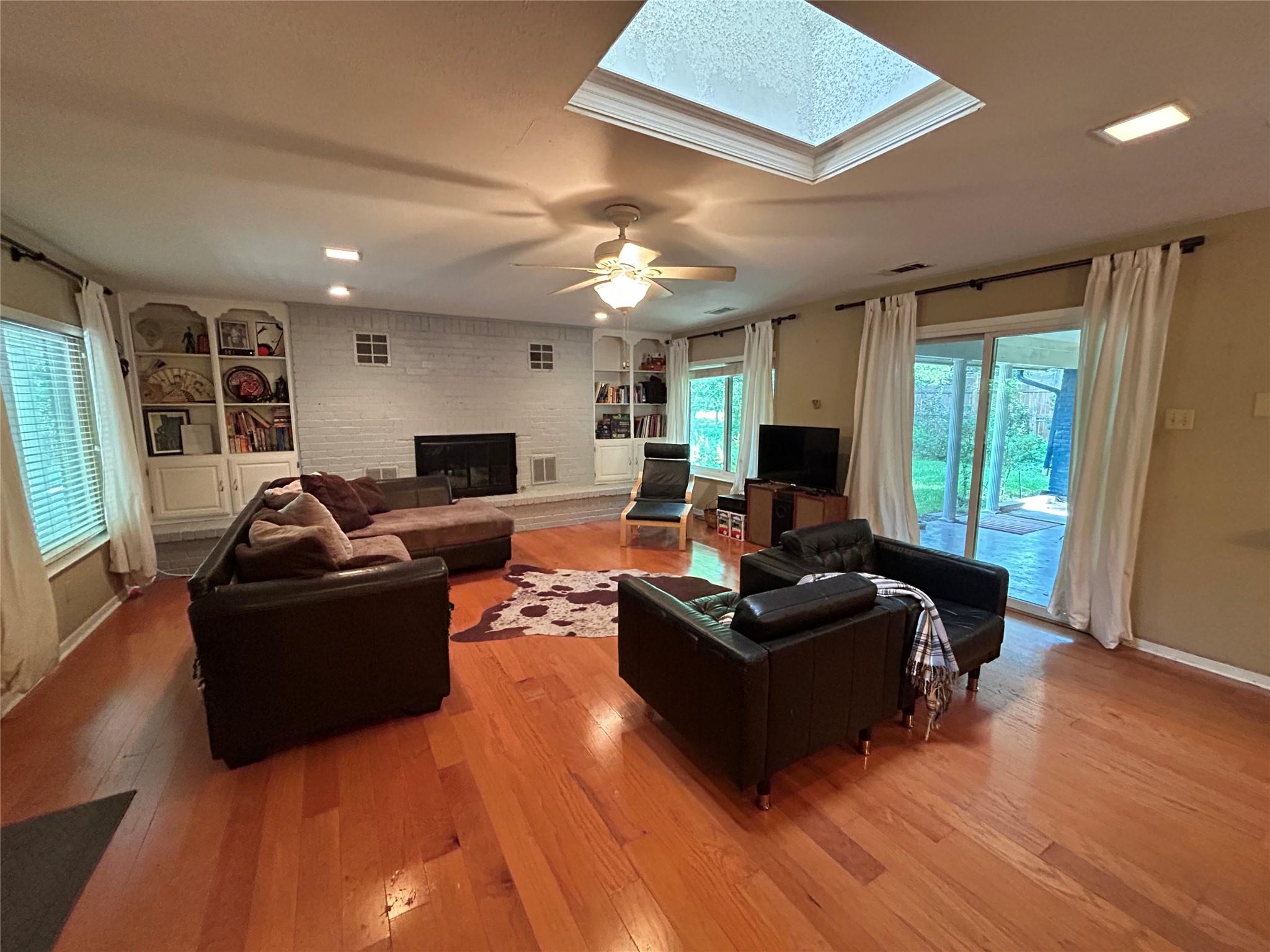 11303 Oakwood Dr, Austin, TX 78753