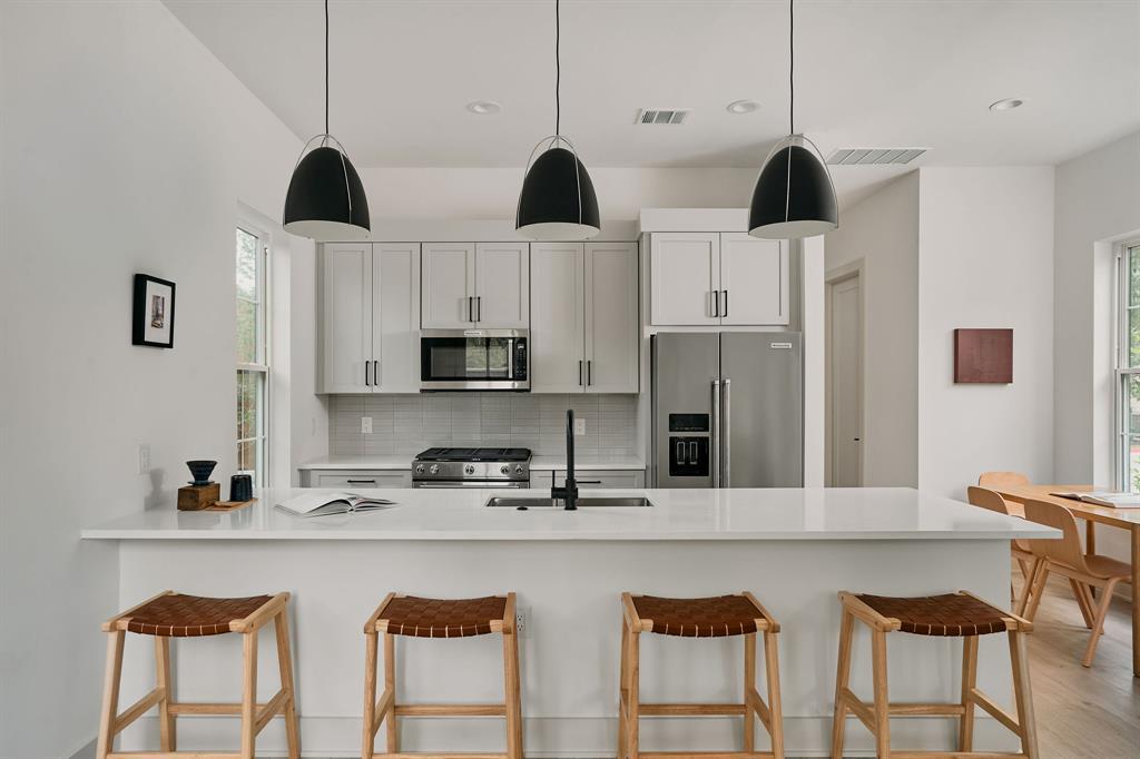 2209 Woodland Ave # 101, Austin, TX 78741