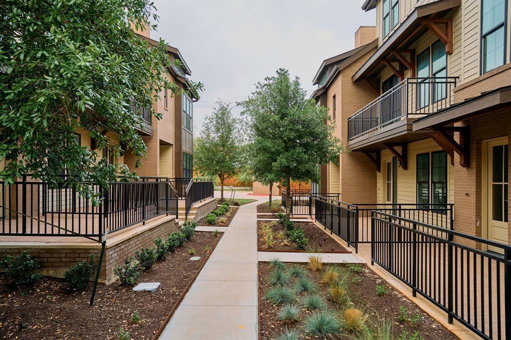 2209 Woodland Ave # 101, Austin, TX 78741