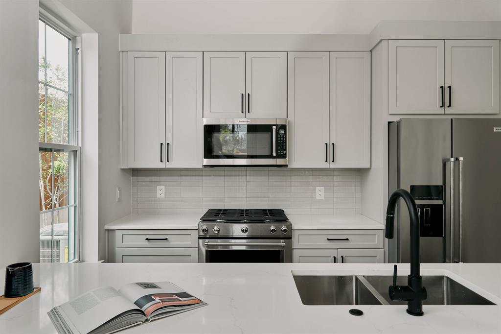 2209 Woodland Ave # 101, Austin, TX 78741