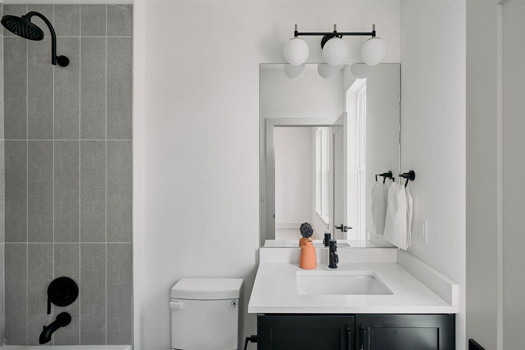 2209 Woodland Ave # 101, Austin, TX 78741