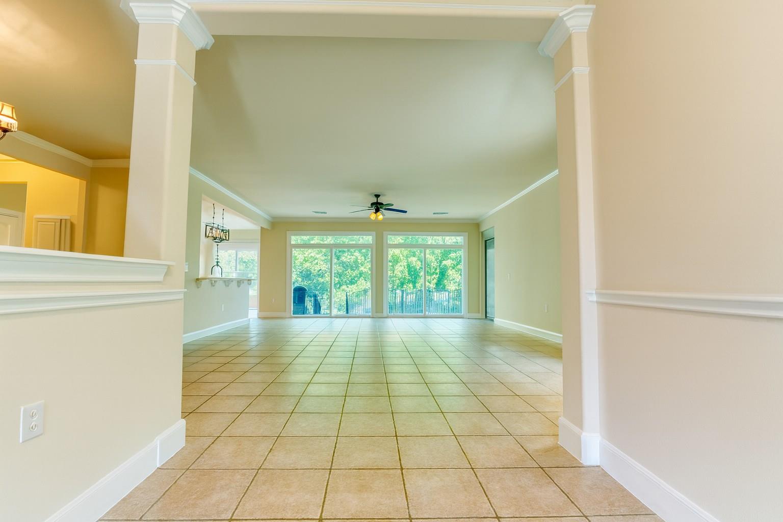 209 Summit St, Georgetown, TX 78633