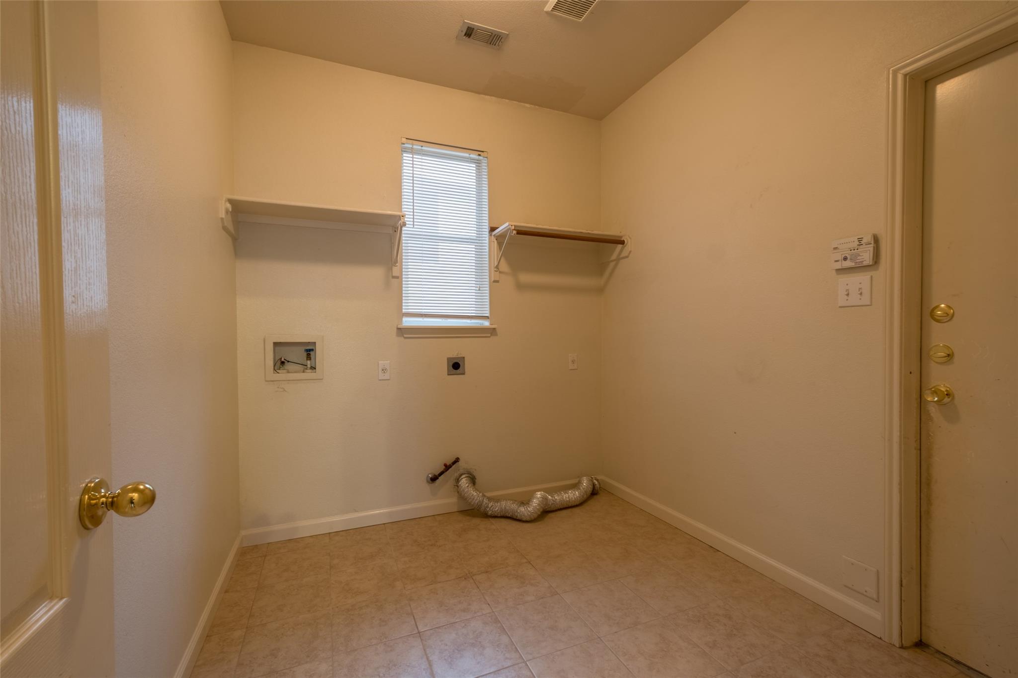 1121 Terra St, Round Rock, TX 78665