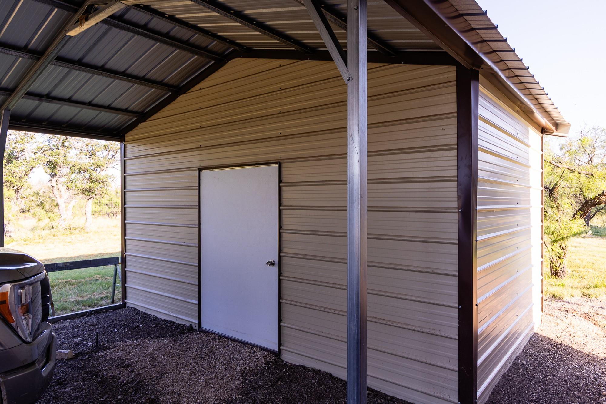 327 Antelope Trl, Eldorado, TX 76936