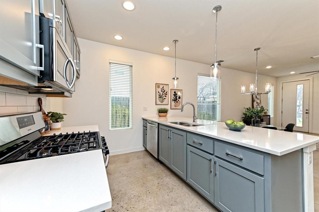 1912 Bunche Rd Rd # B, Austin, TX 78721