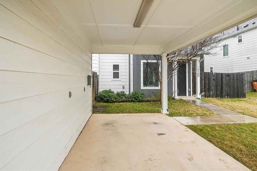 1912 Bunche Rd Rd # B, Austin, TX 78721