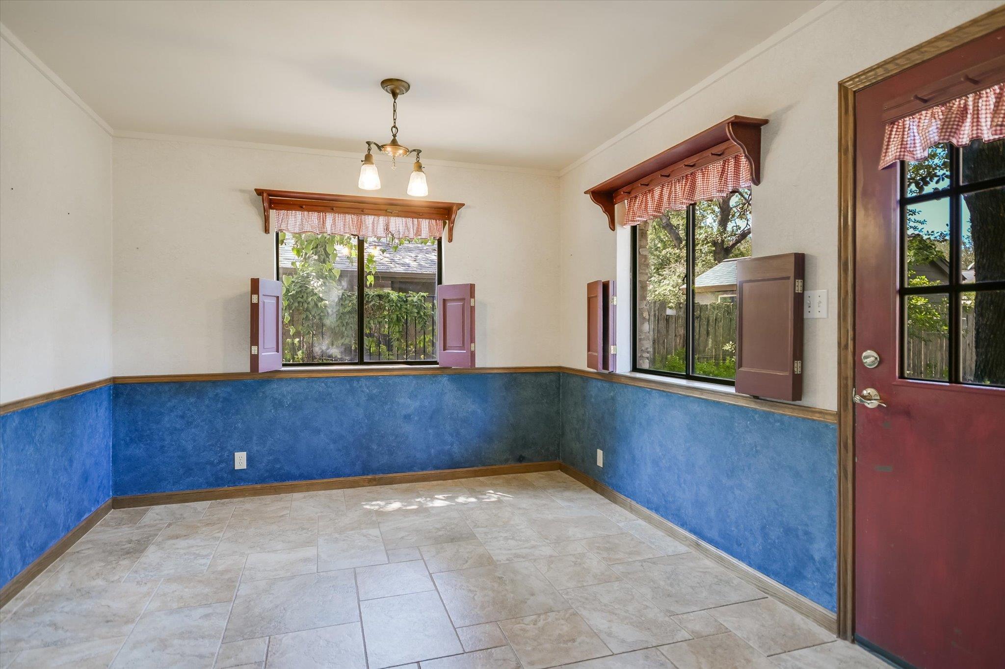 10404 Mourning Dove Dr, Austin, TX 78750