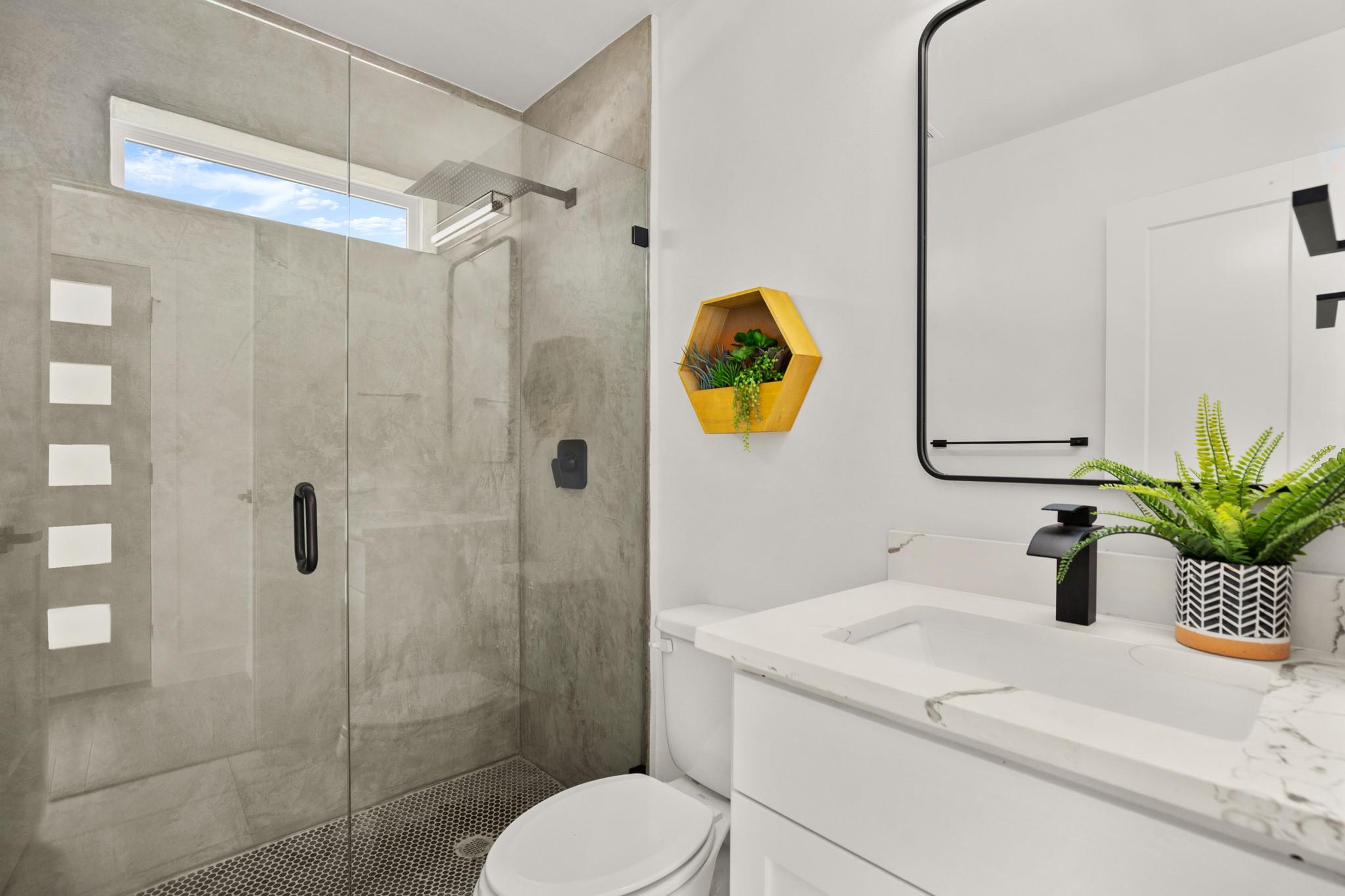 1606 Harvey St # 1, Austin, TX 78702