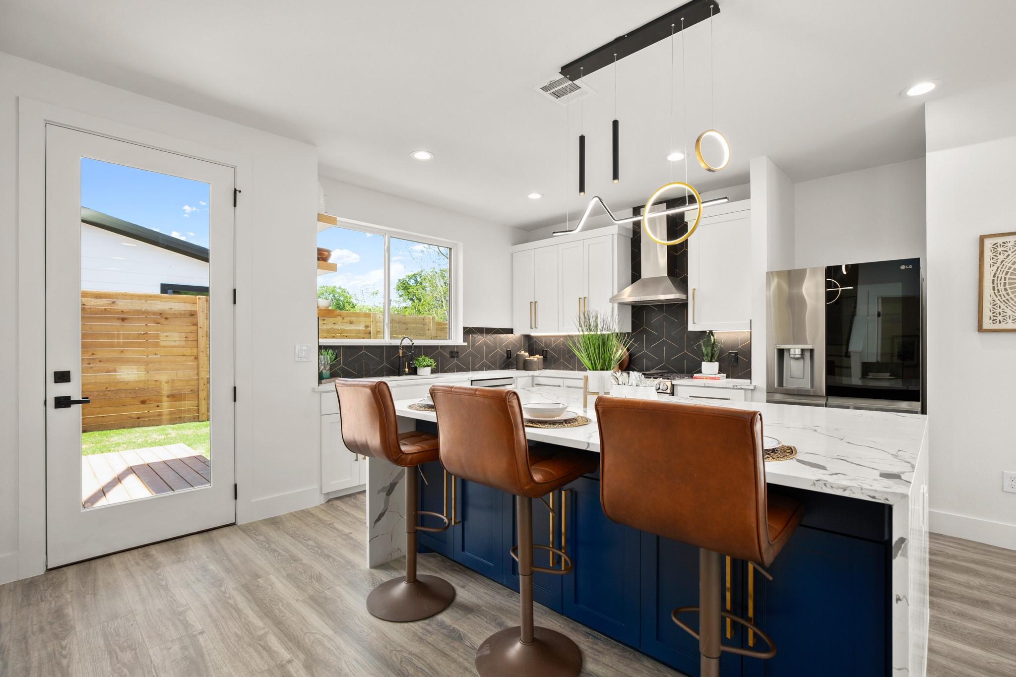 1606 Harvey St # 1, Austin, TX 78702