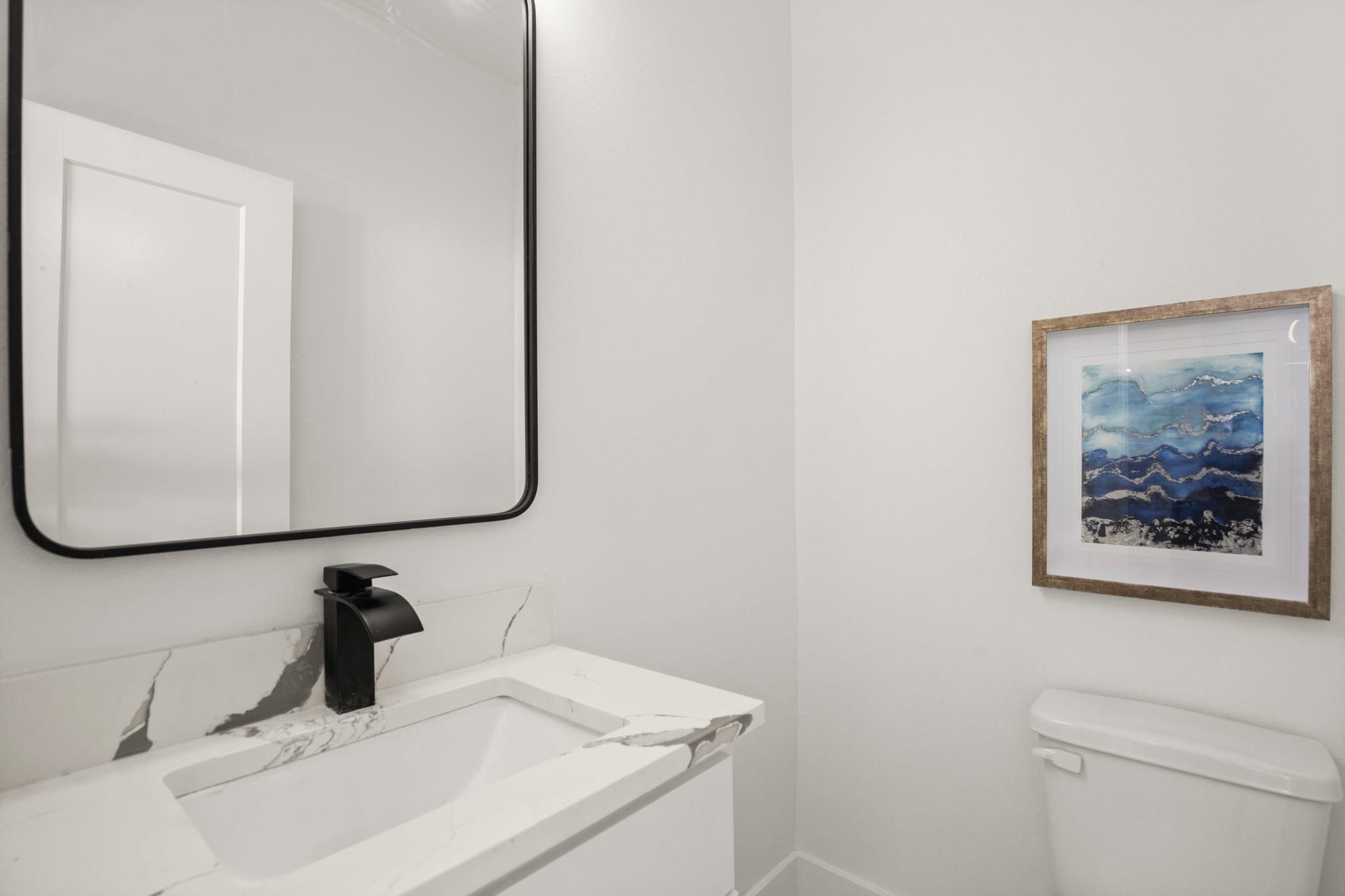 1606 Harvey St # 1, Austin, TX 78702